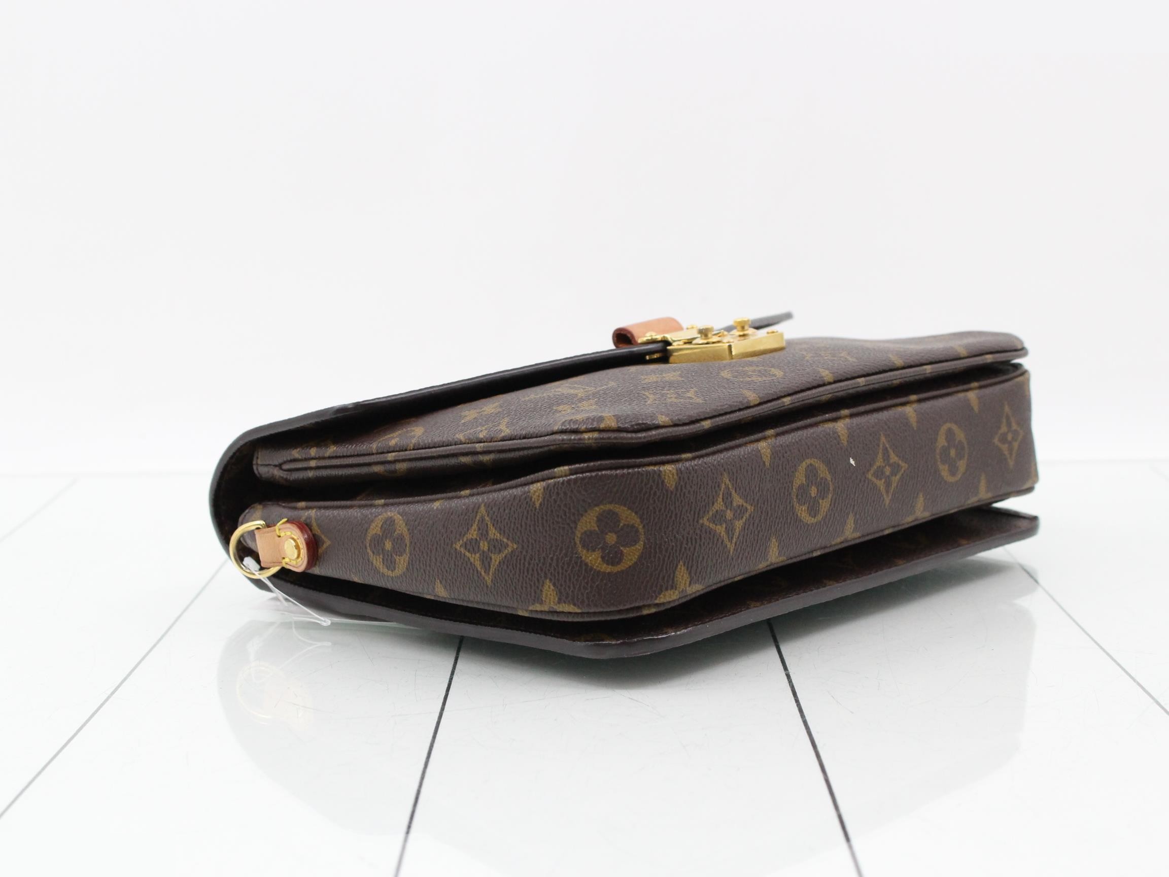 Monogram Pochette Metis MM 2-Way Handbag — view 5