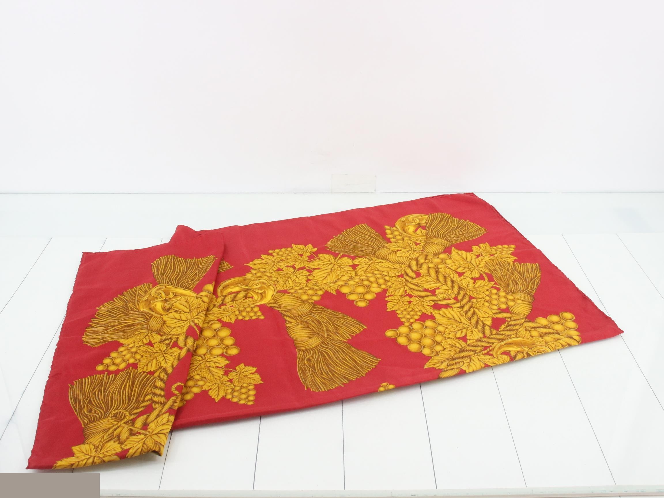 plant motif scarf — view 3