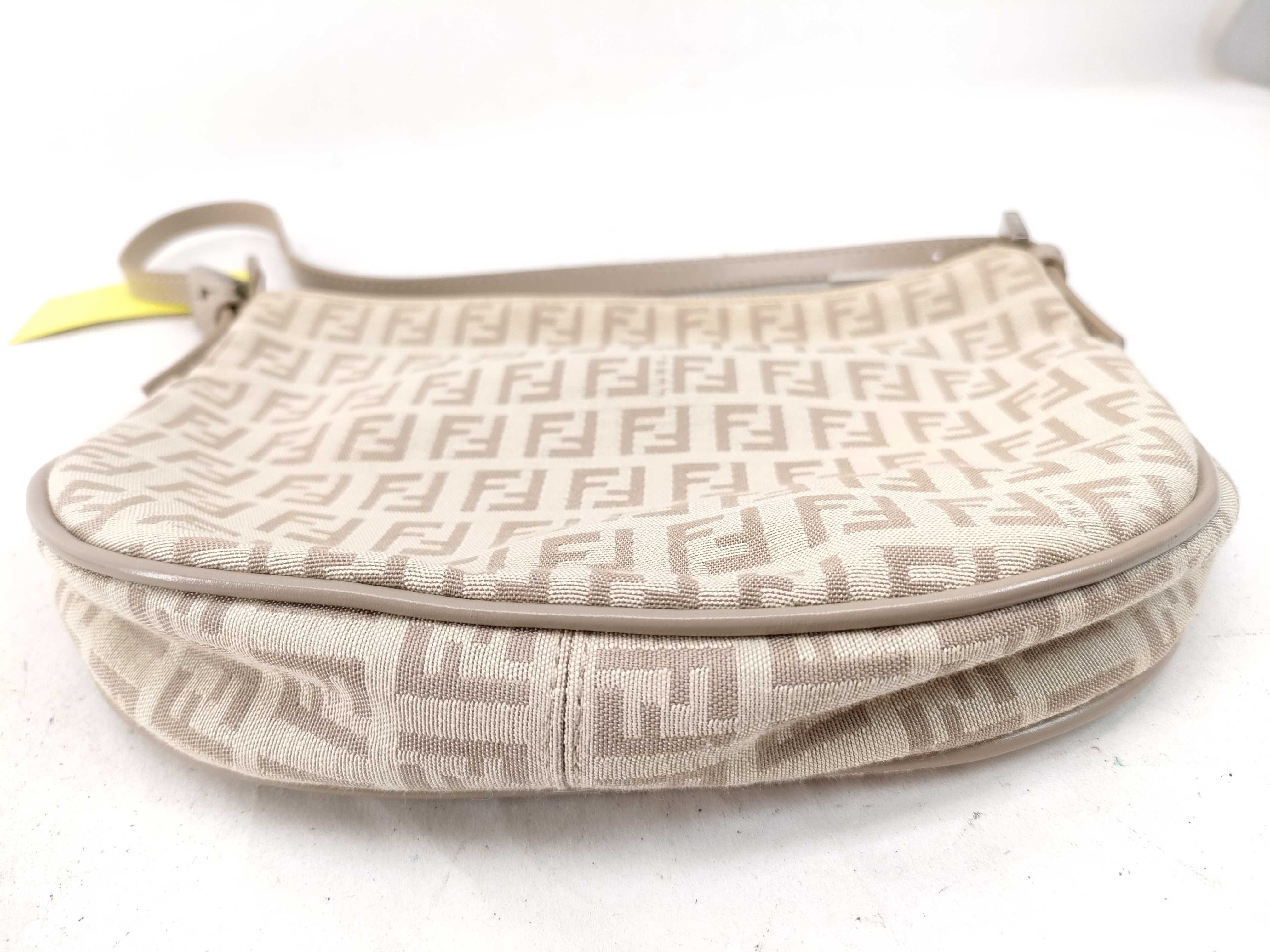 Zucca pattern one-shoulder accessory pouch shoulder bag — view 7