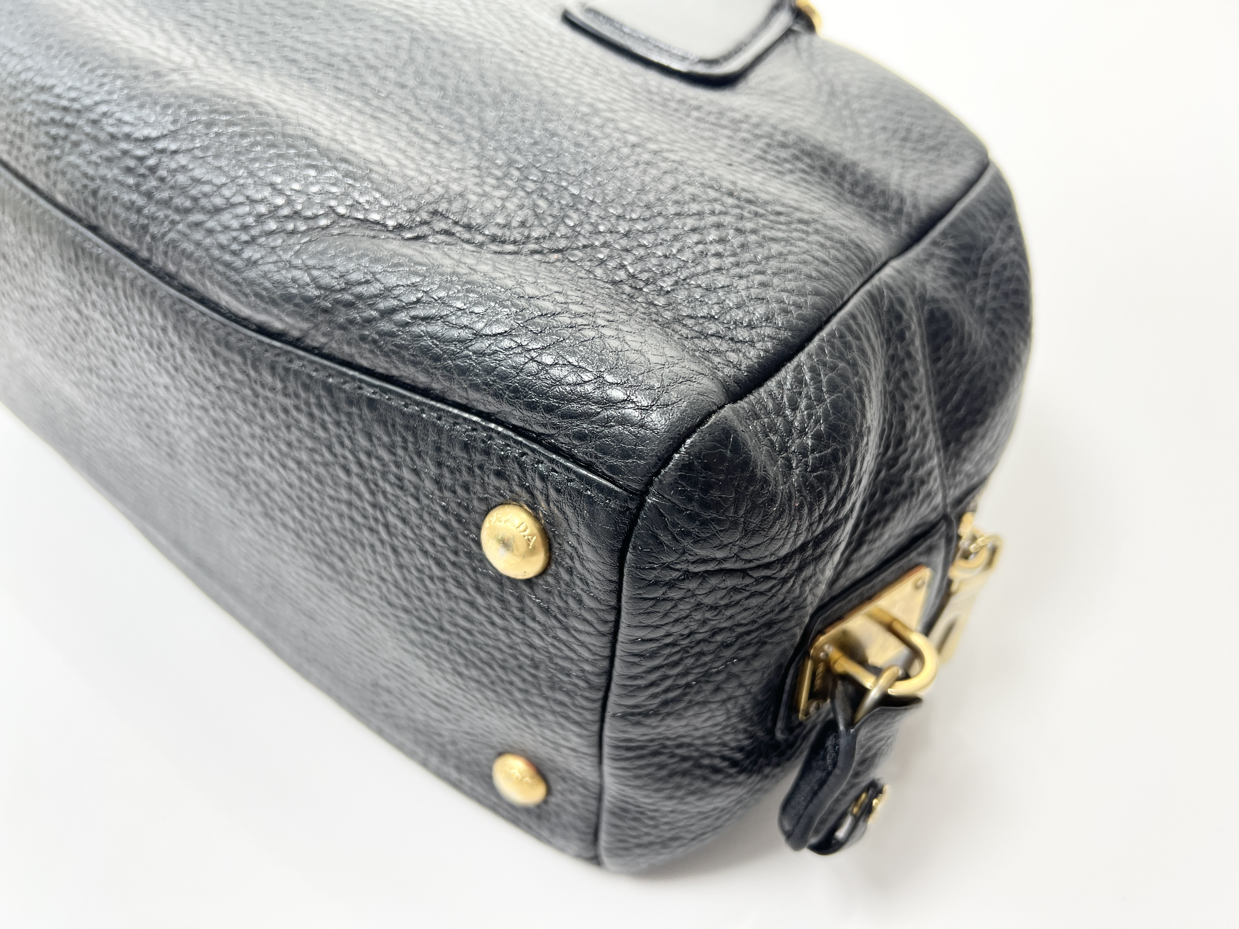 Vitello Daino Logo Leather Boston Bag, Handbag, Shoulder Bag — view 12