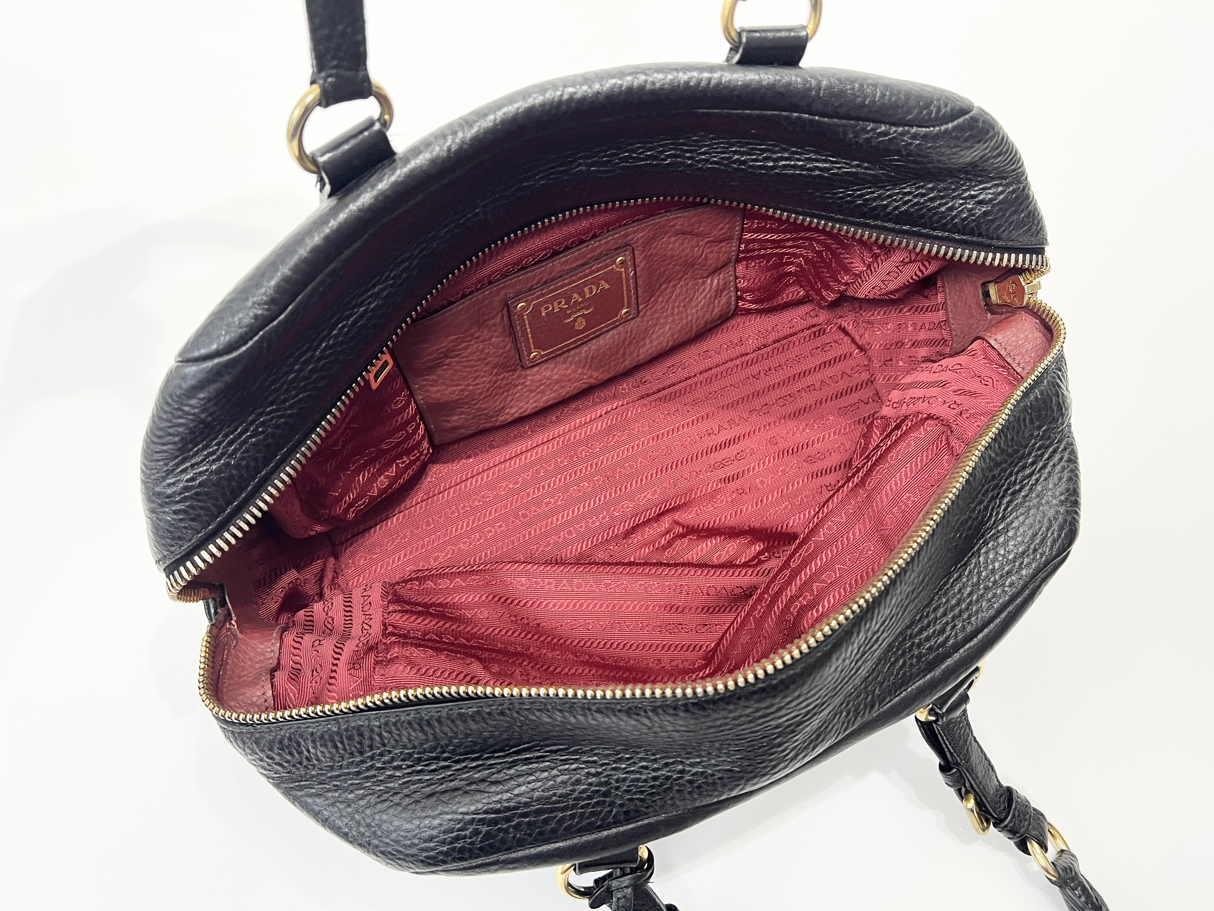 Vitello Daino Logo Leather Boston Bag, Handbag, Shoulder Bag — view 4