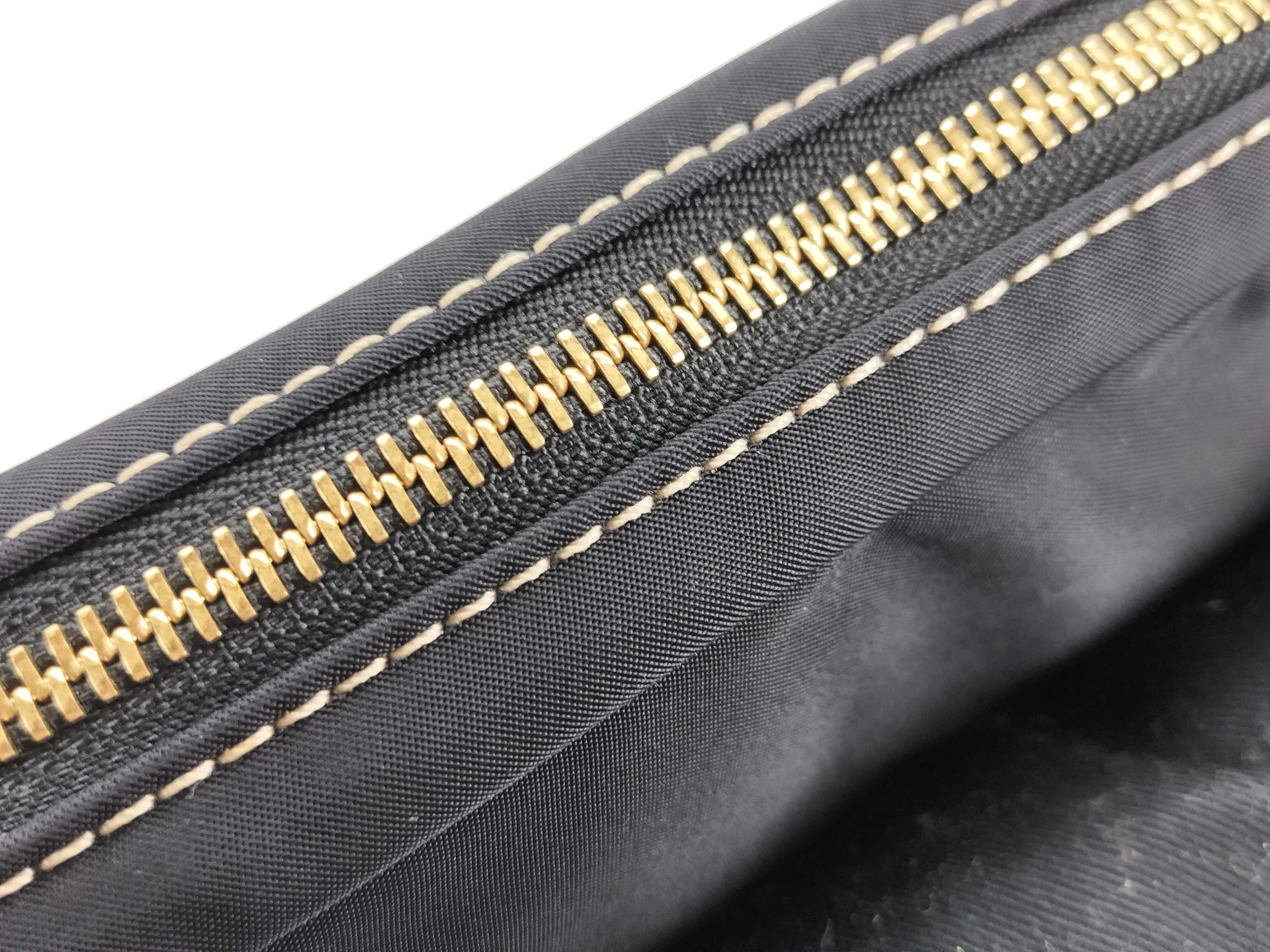 Blue Label Shoulder Bag — view 9