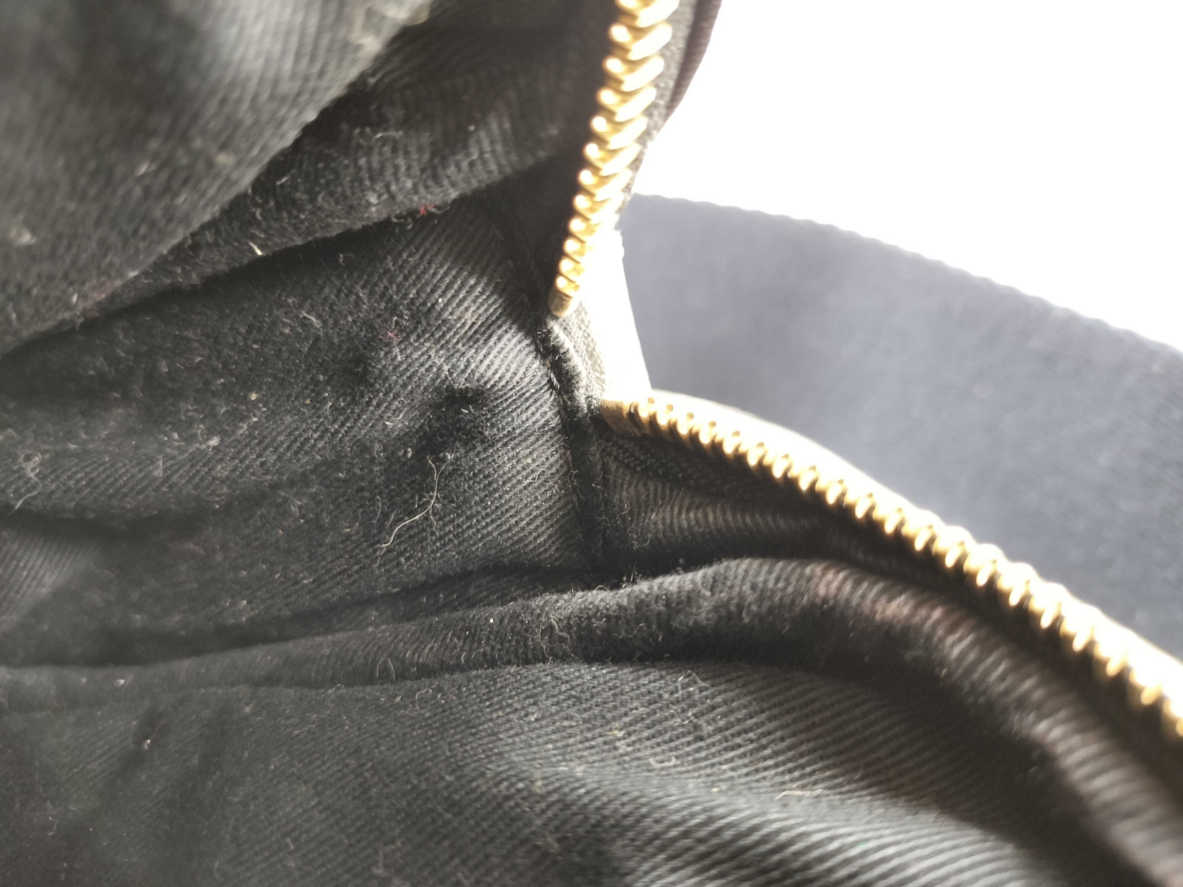 Blue Label Shoulder Bag — view 10