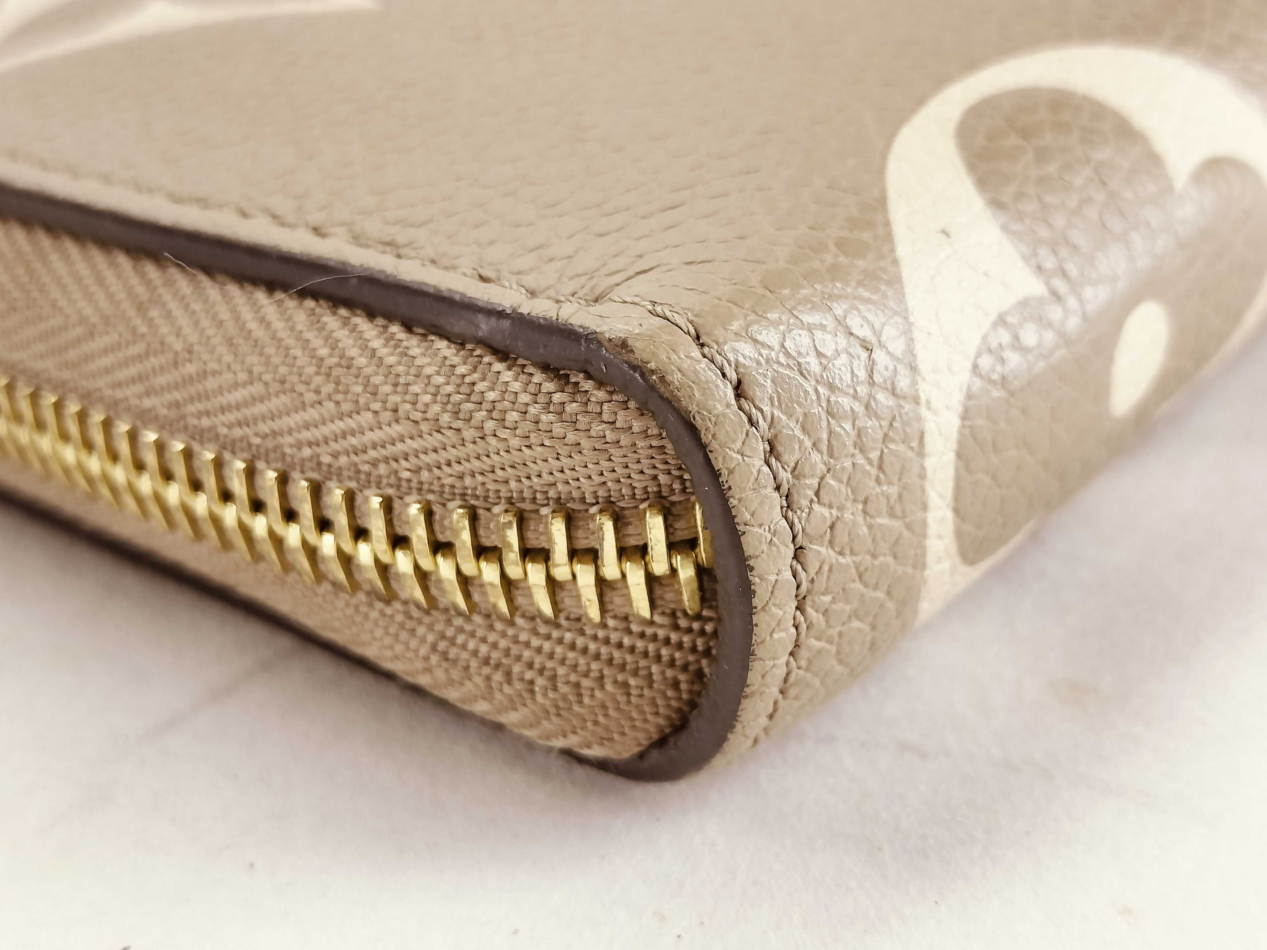 Monogram Empreinte Louis Vuitton Empreinte Zippy Wallet Beige — view 3