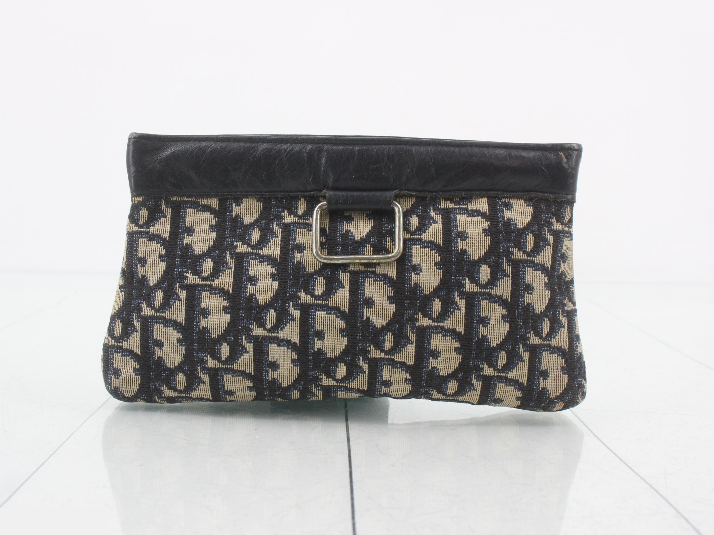 Trotter Pouch