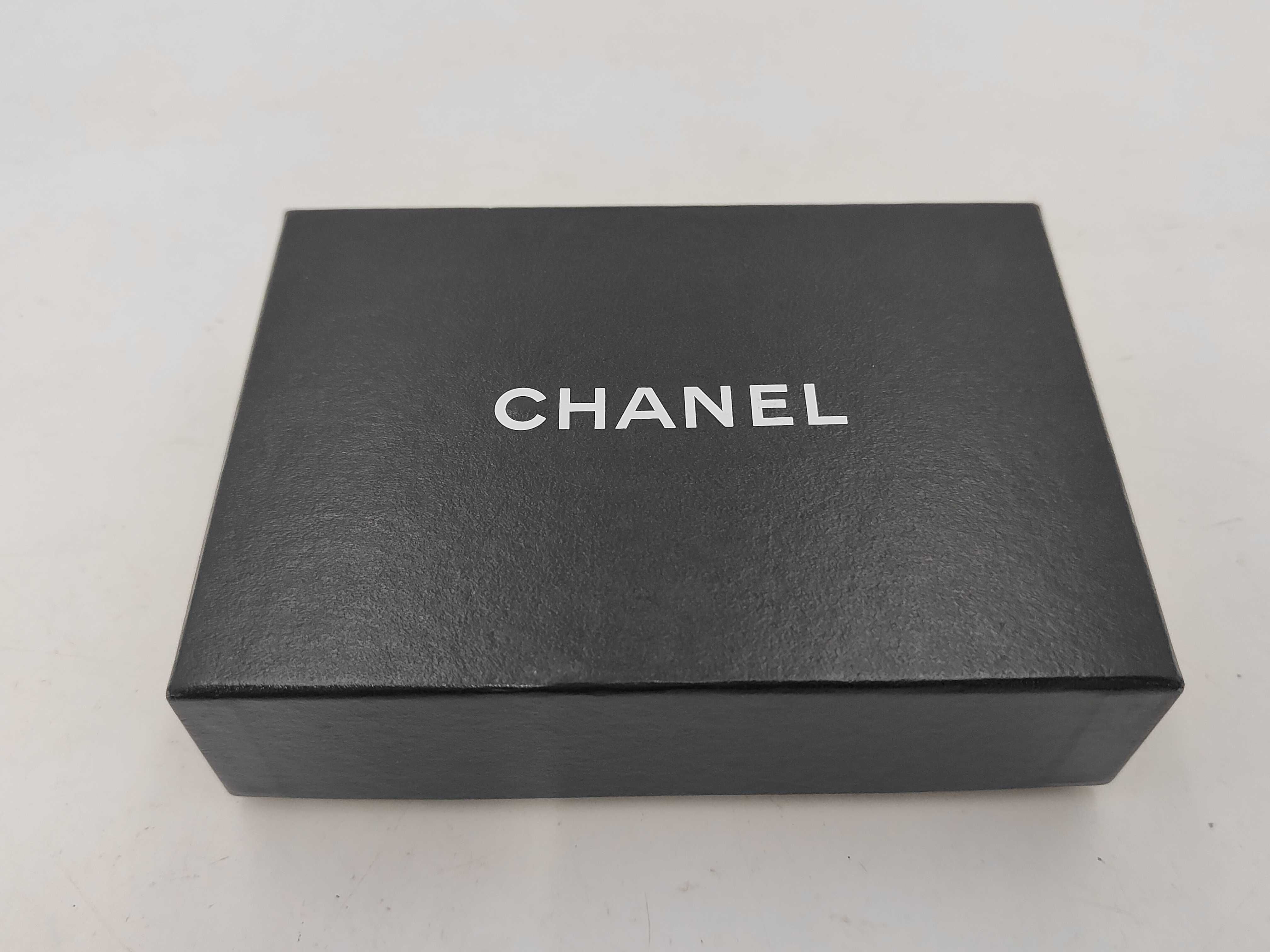 lambskin wallet with Coco Mark and double snap closure, with original seal. — view 14