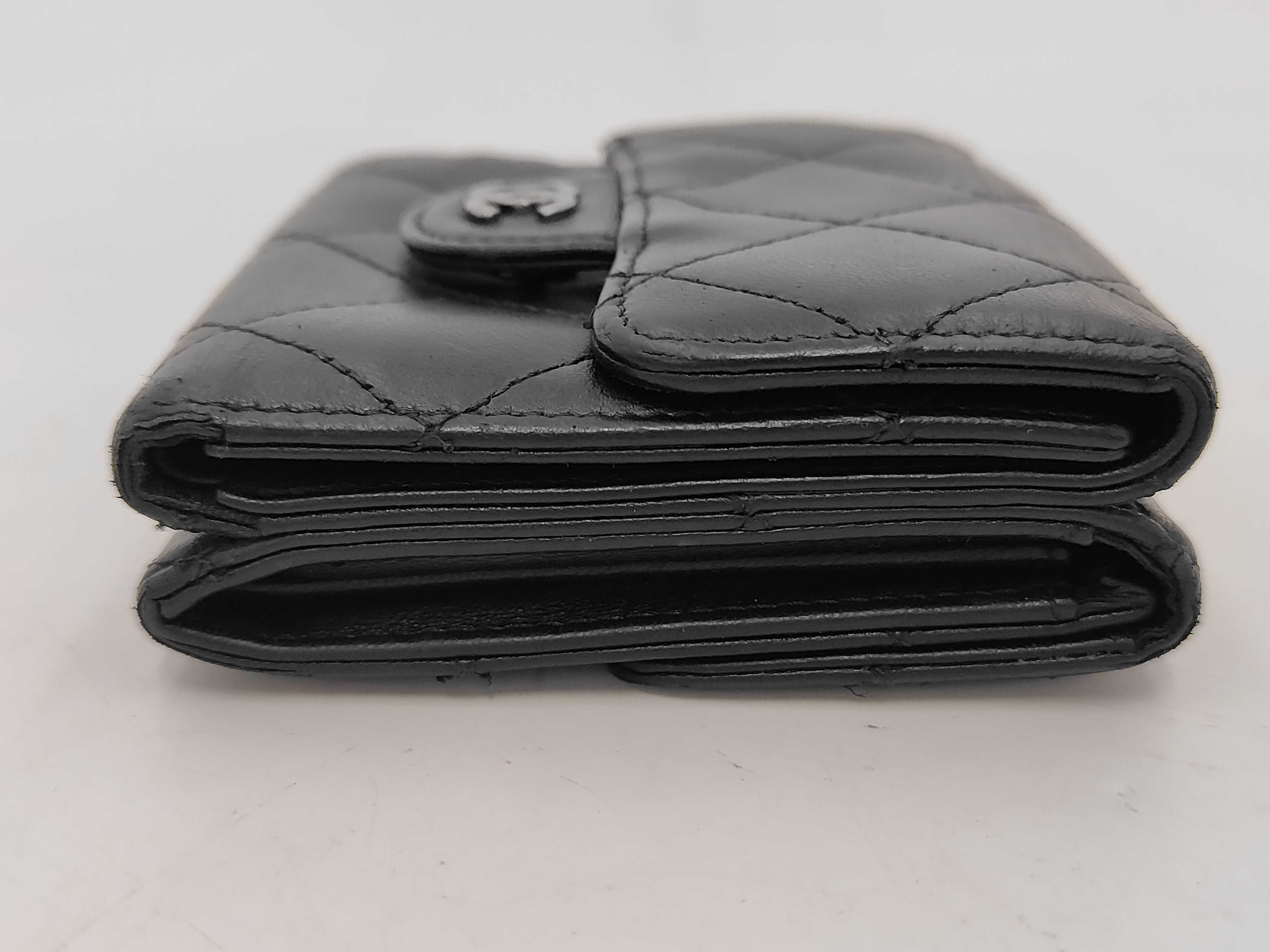 lambskin wallet with Coco Mark and double snap closure, with original seal. — view 4