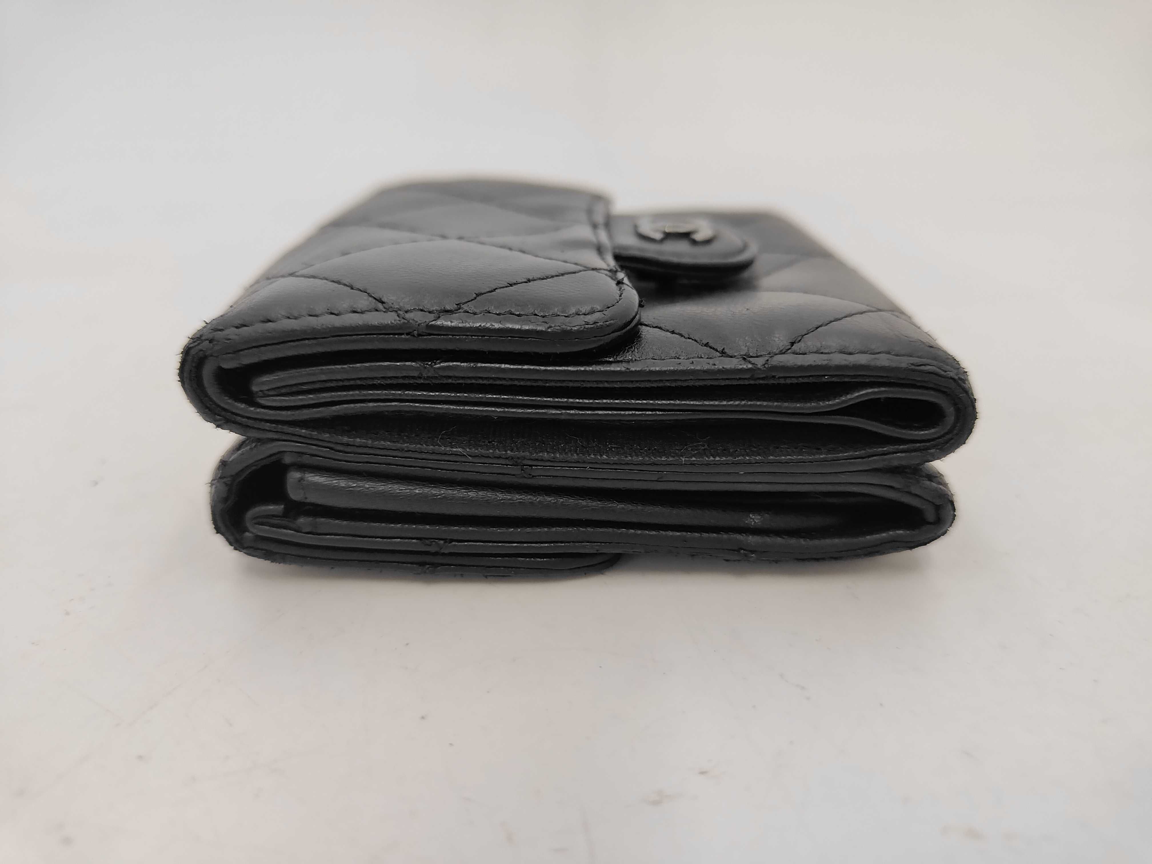 lambskin wallet with Coco Mark and double snap closure, with original seal. — view 6