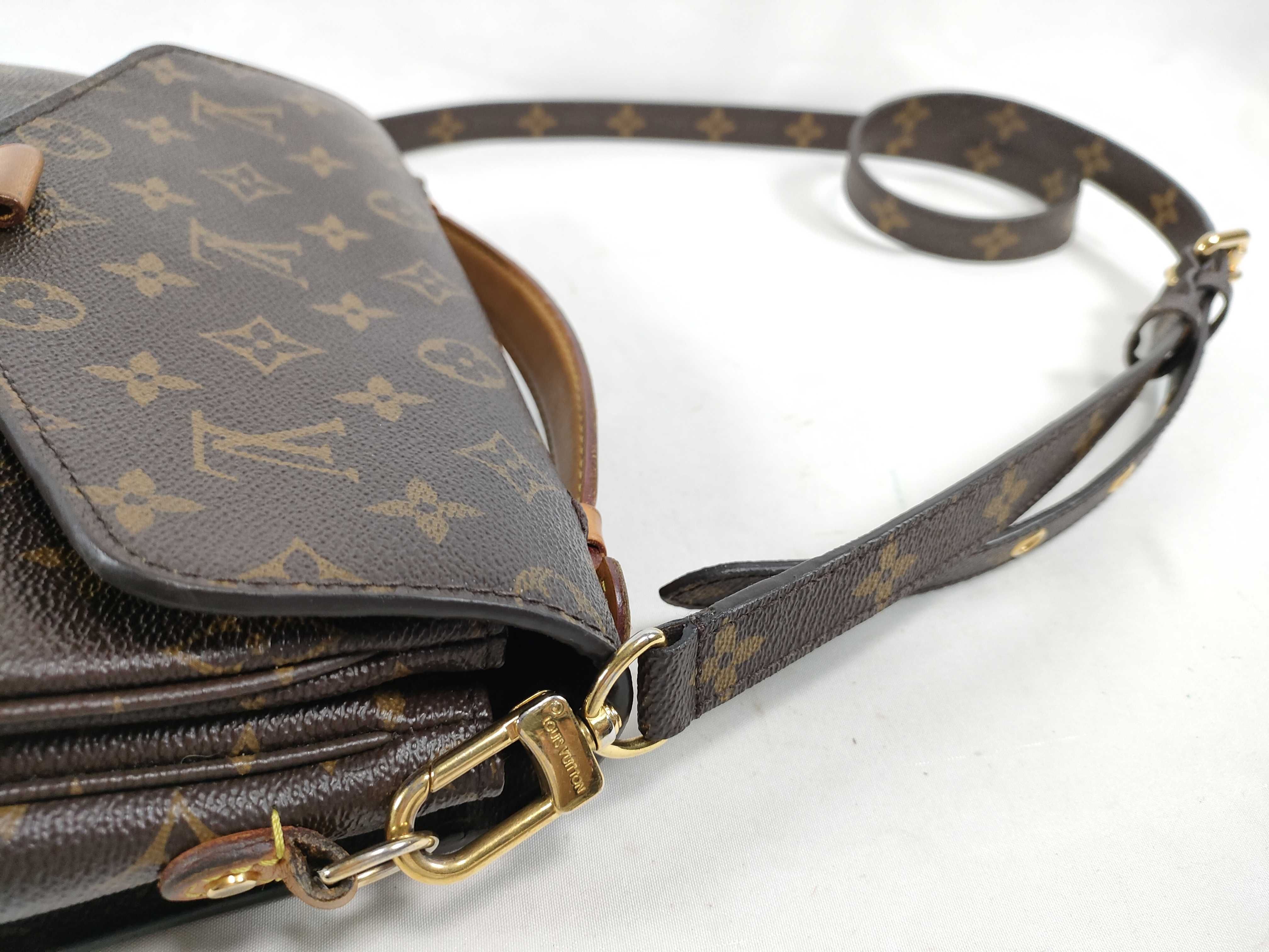 Monogram Pochette Metis MM Monogram Shoulder Bag Handbag — view 6