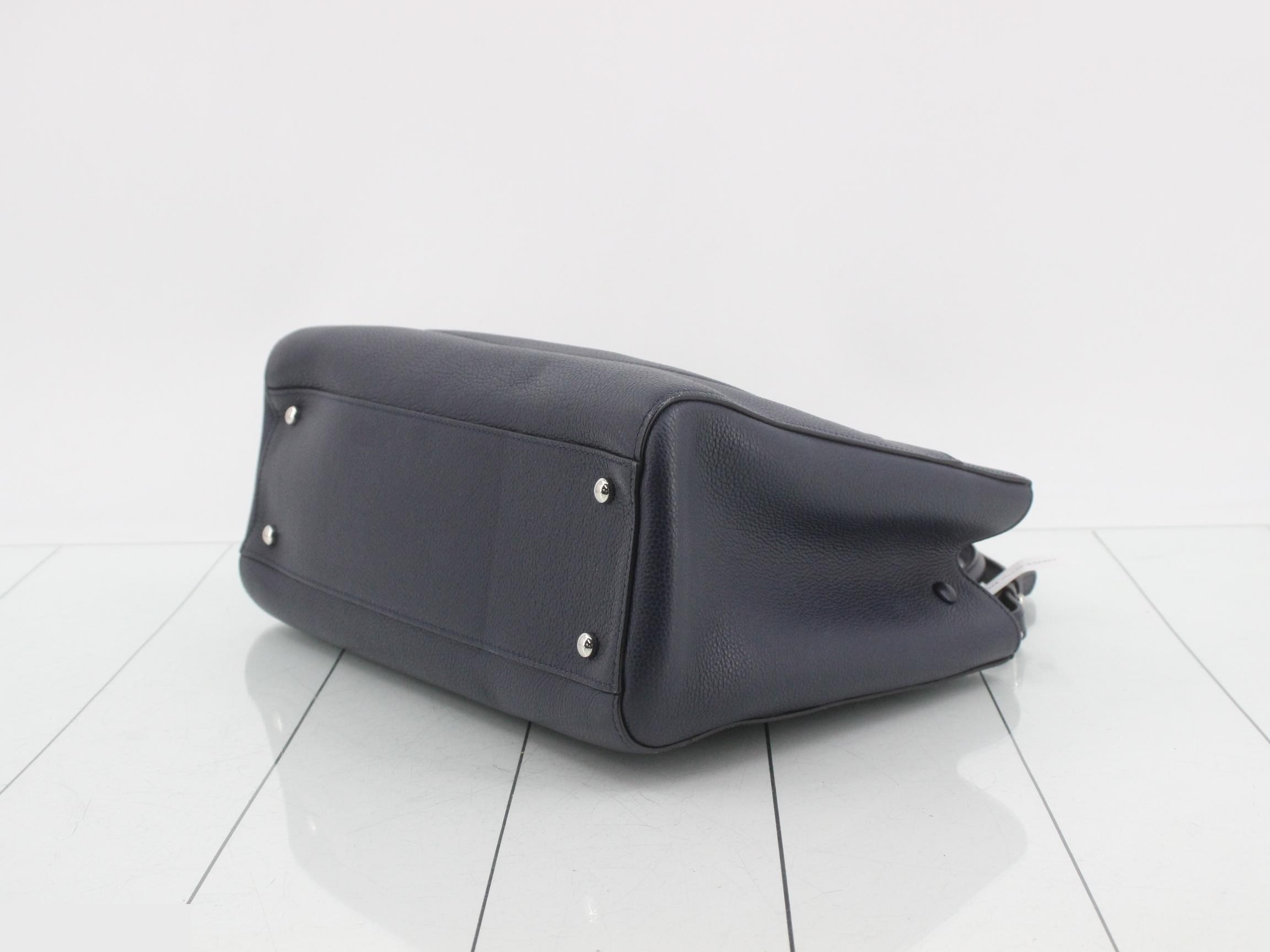 Neo Executive Tote Leather 2-Way Shoulder/Handbag Navy — view 6