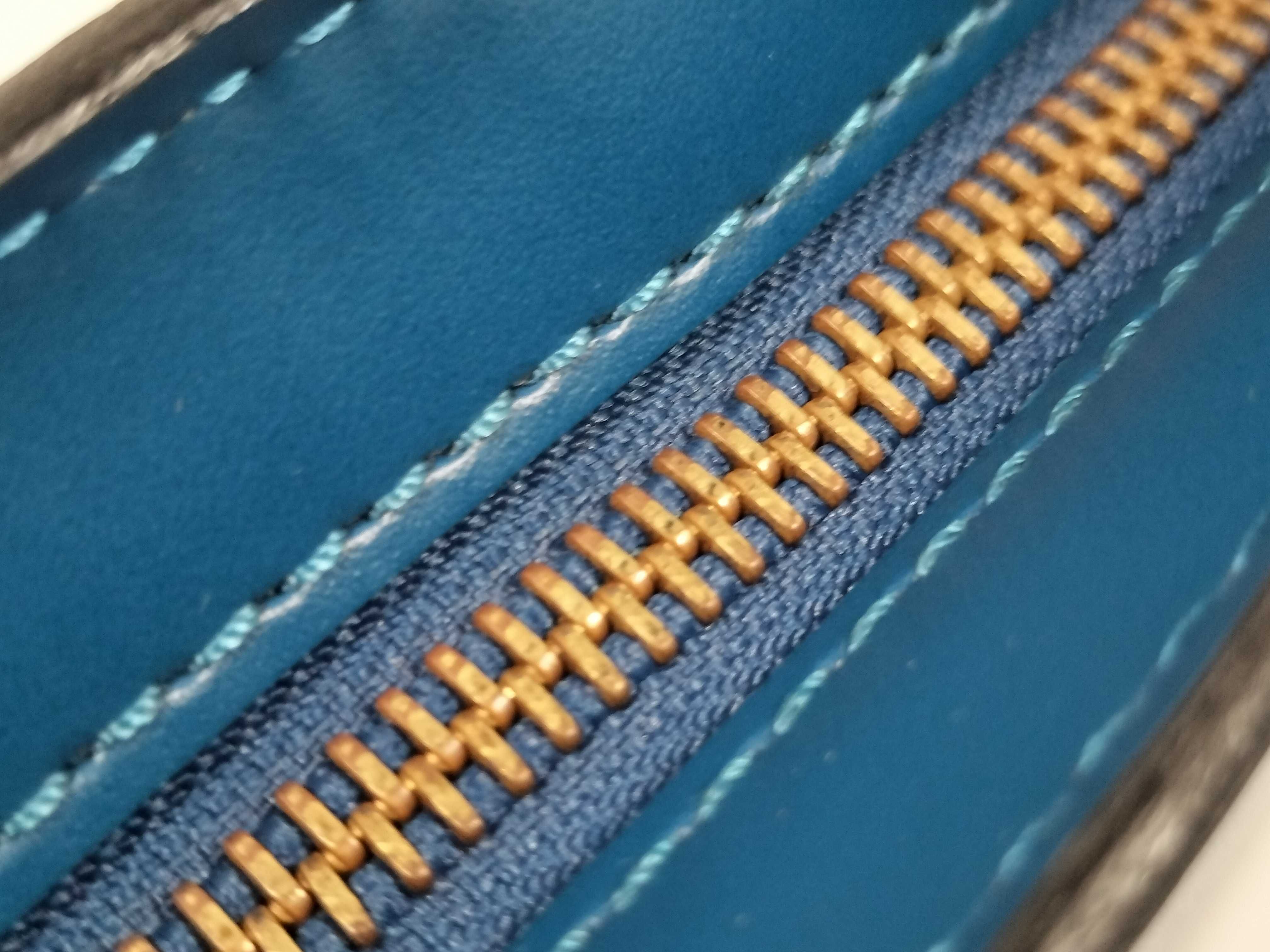 Epi Louis Vuitton Saint Jacques Tote Bag — view 8