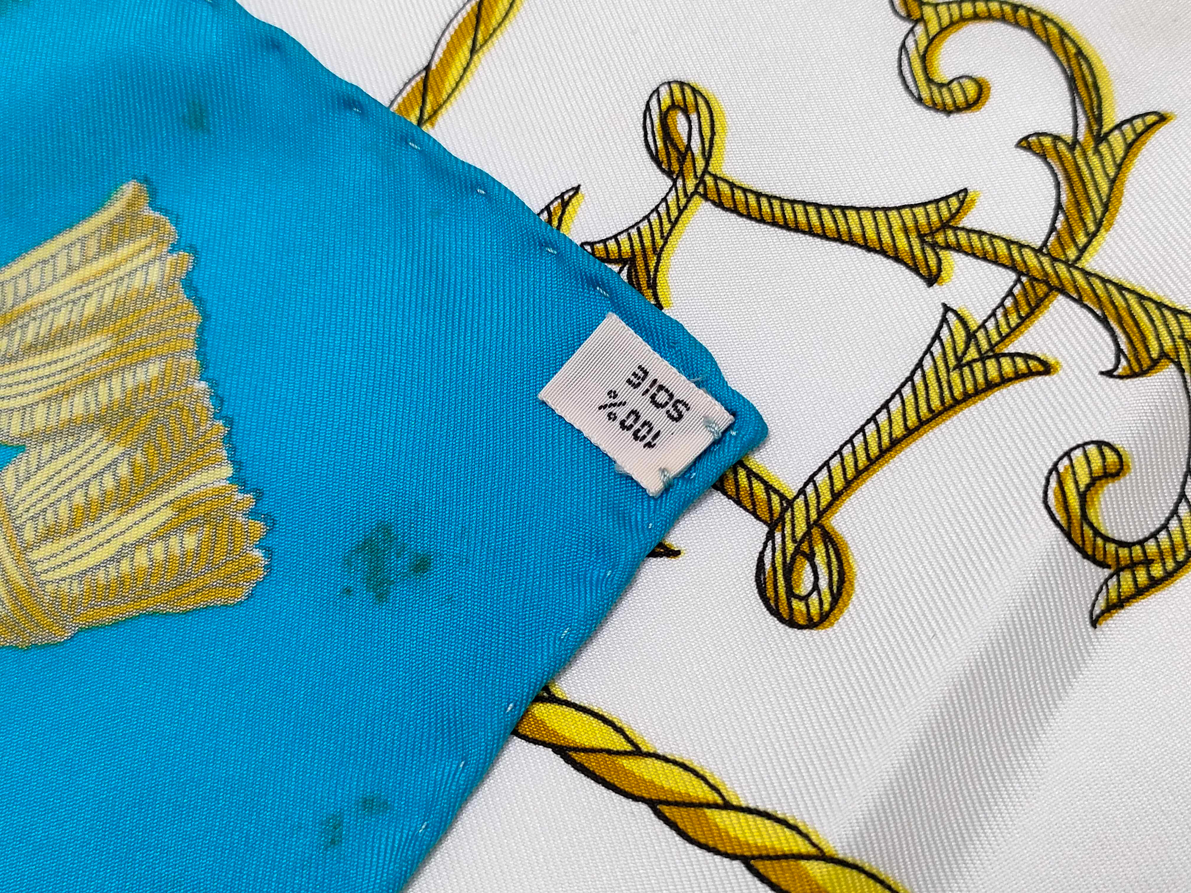 Carre 90 VUE DU CARROSSE DE LA GALERE LA REALE Hugo Gricker Silk Blue Other Accessories — view 3