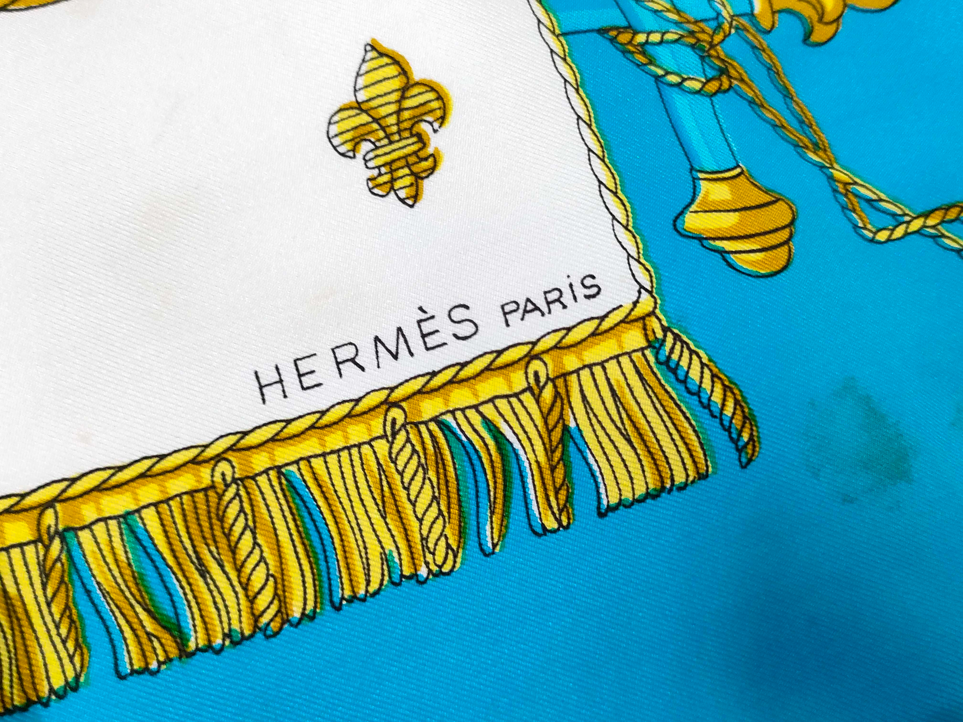 Carre 90 VUE DU CARROSSE DE LA GALERE LA REALE Hugo Gricker Silk Blue Other Accessories — view 10