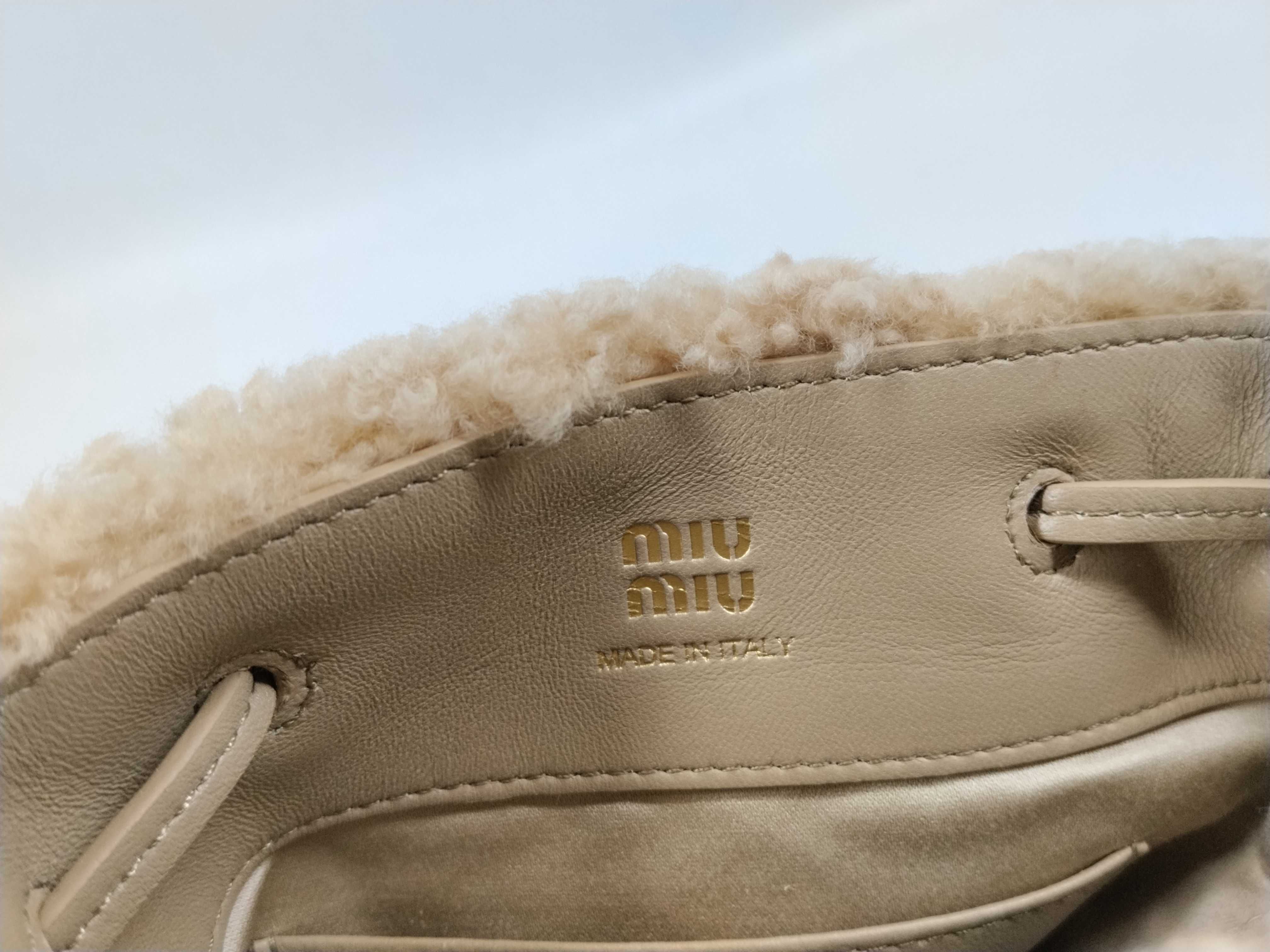 Shearling and Leather Shoulder Bag, Beige, 5NF460 (Shoulder Bag) — view 11