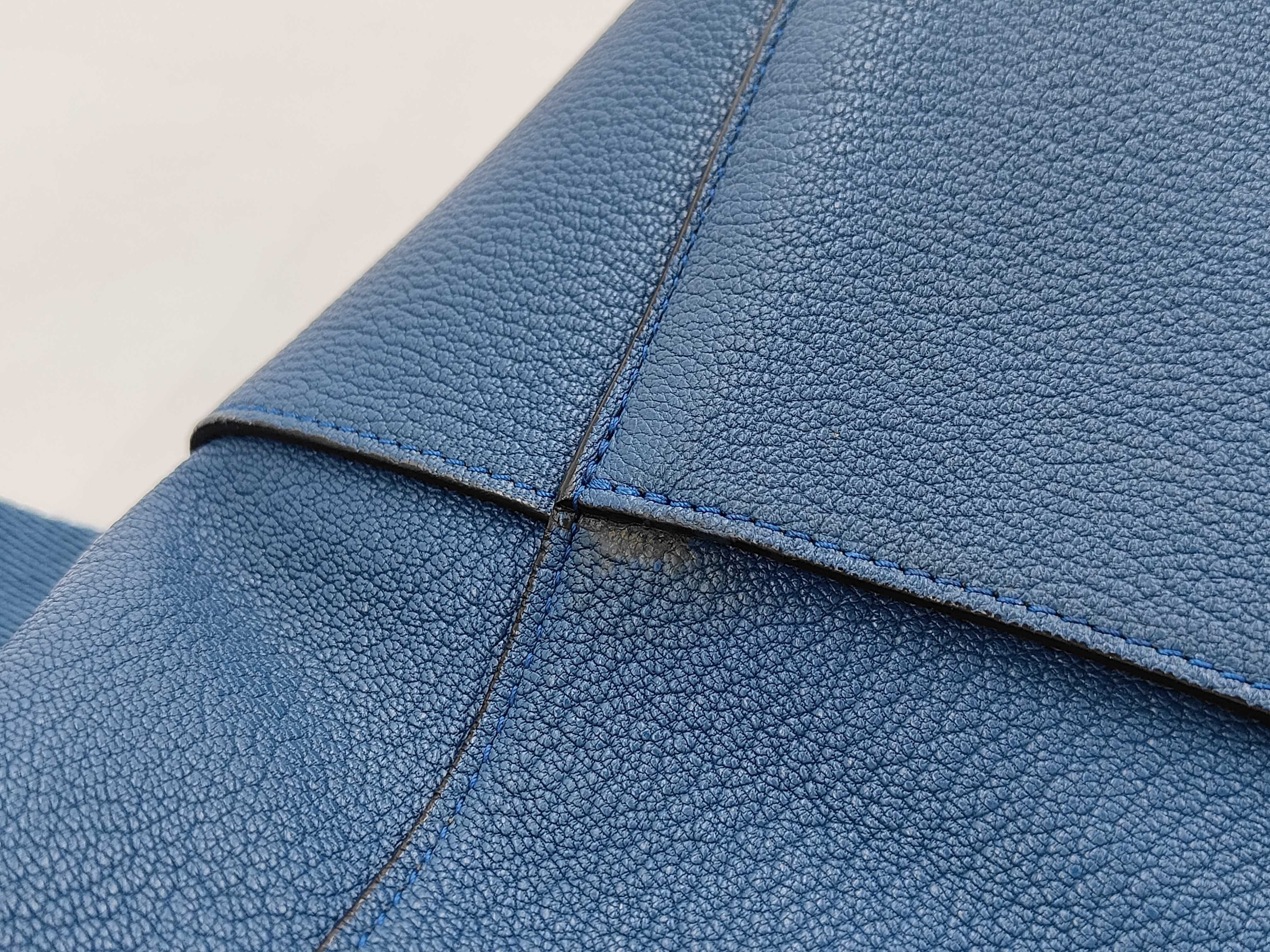 Shoulder Bag Sangle Bucket Small Shoulder Bag — view 10