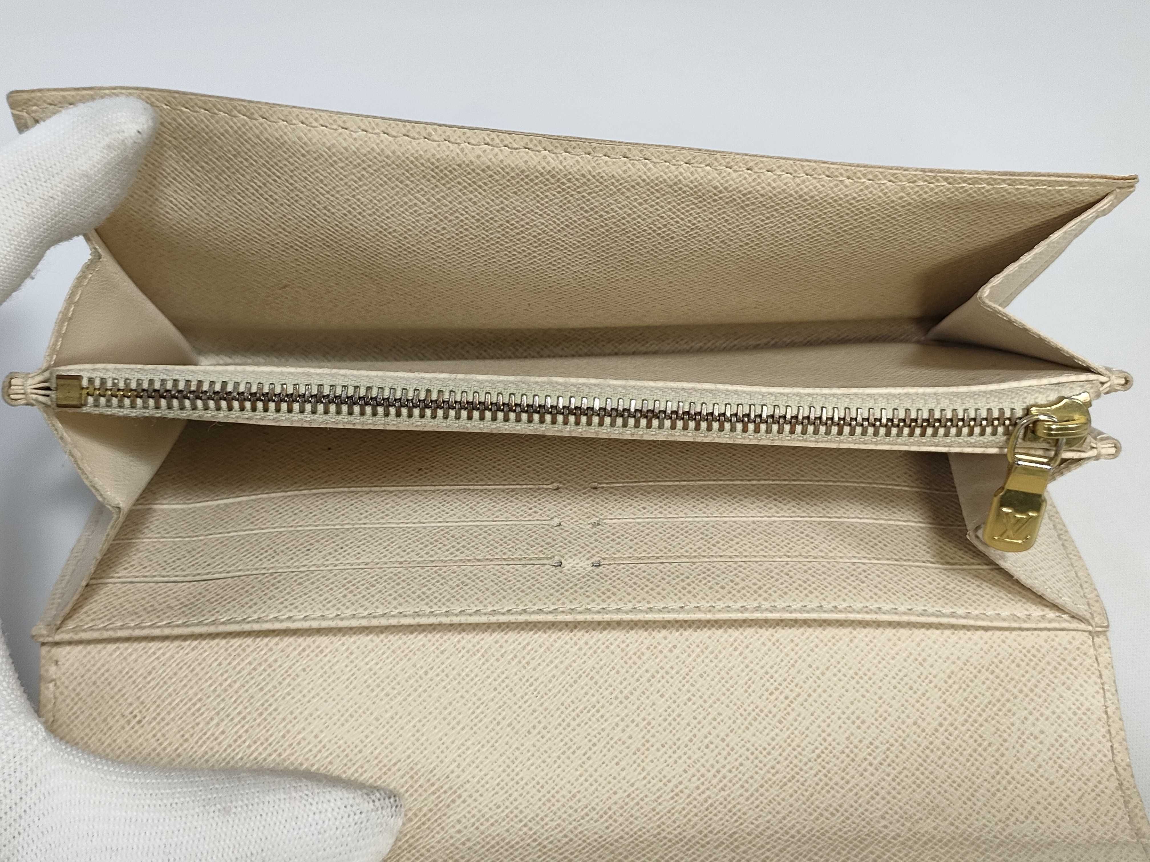 Damier Azur Portefeuille Sarah Wallet — view 12