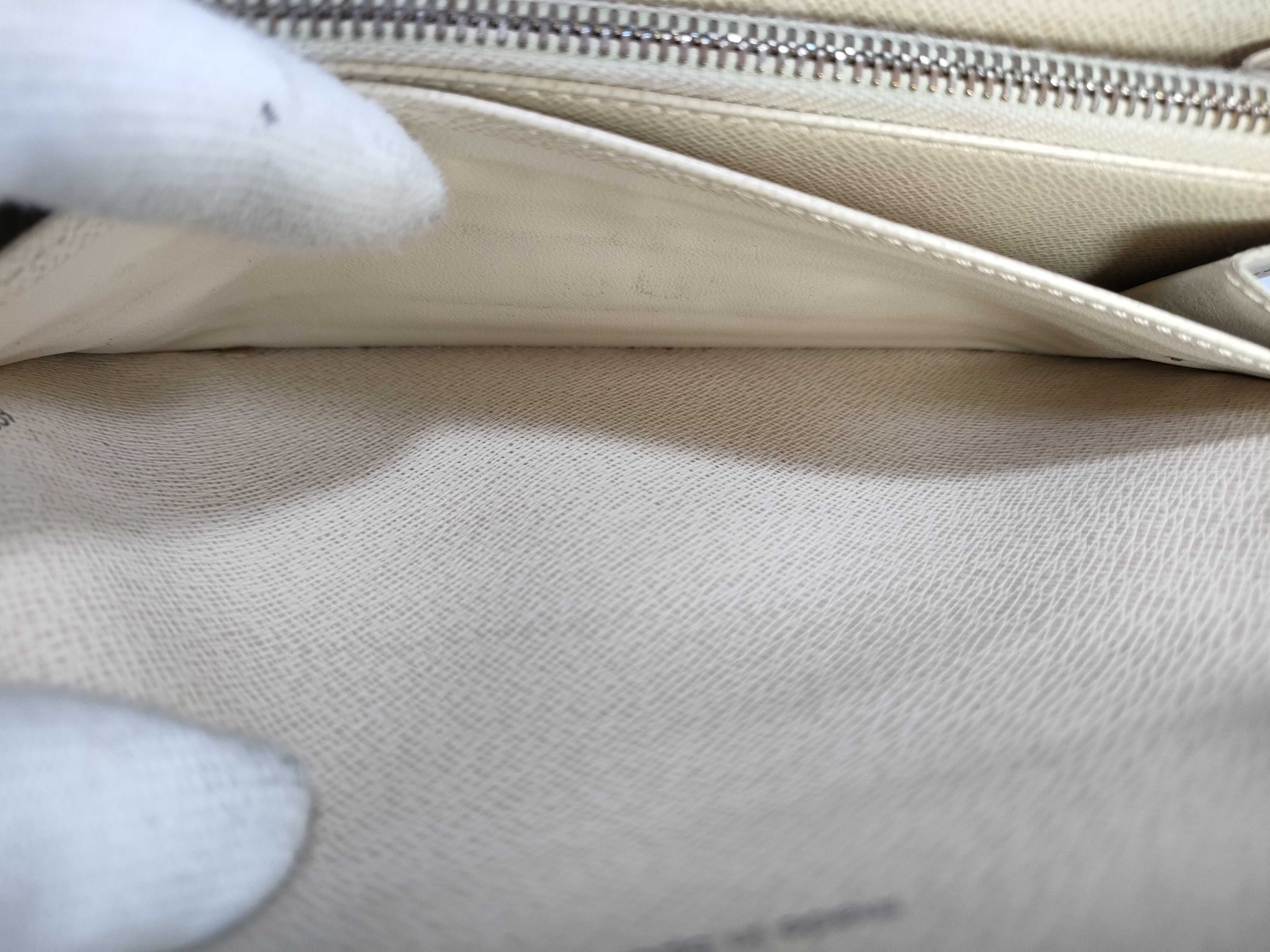 Damier Azur Portefeuille Sarah Wallet — view 15