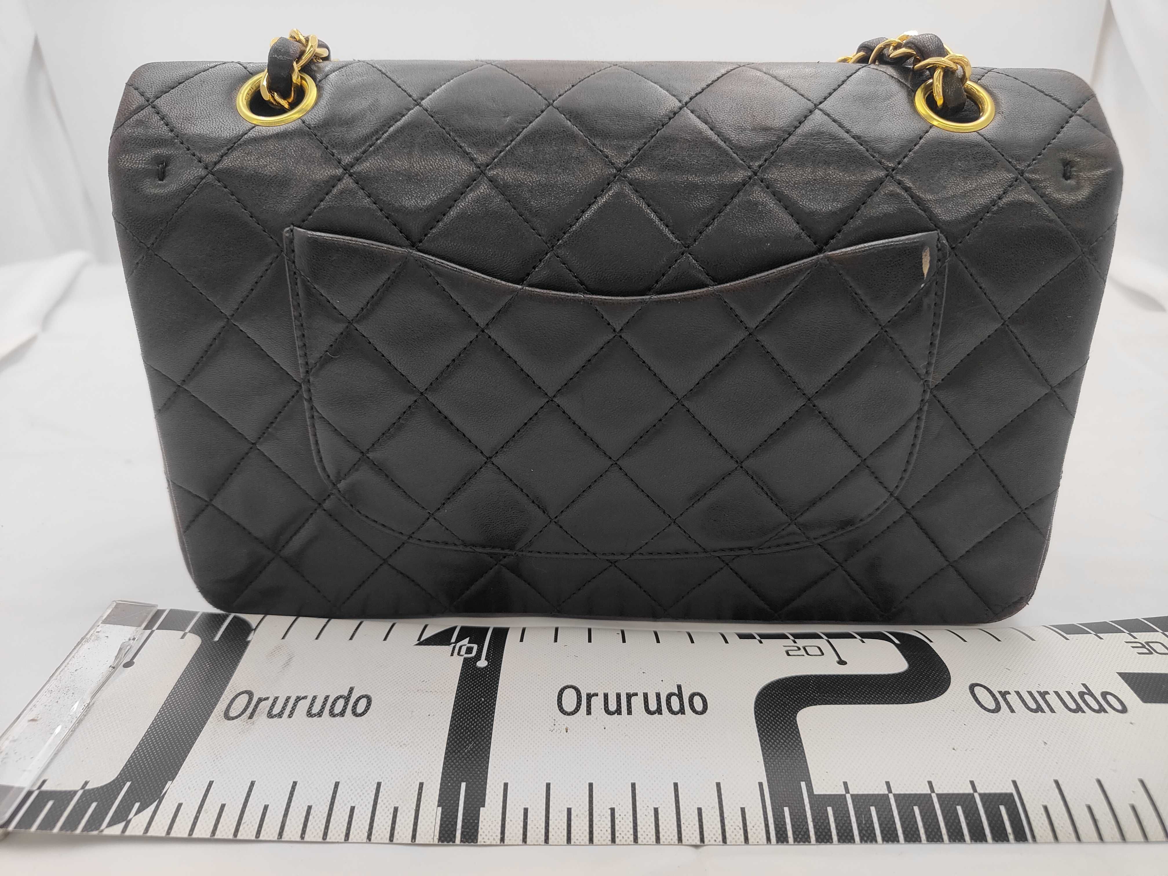 Matelassé 25, Series 4 Shoulder Bag — view 2