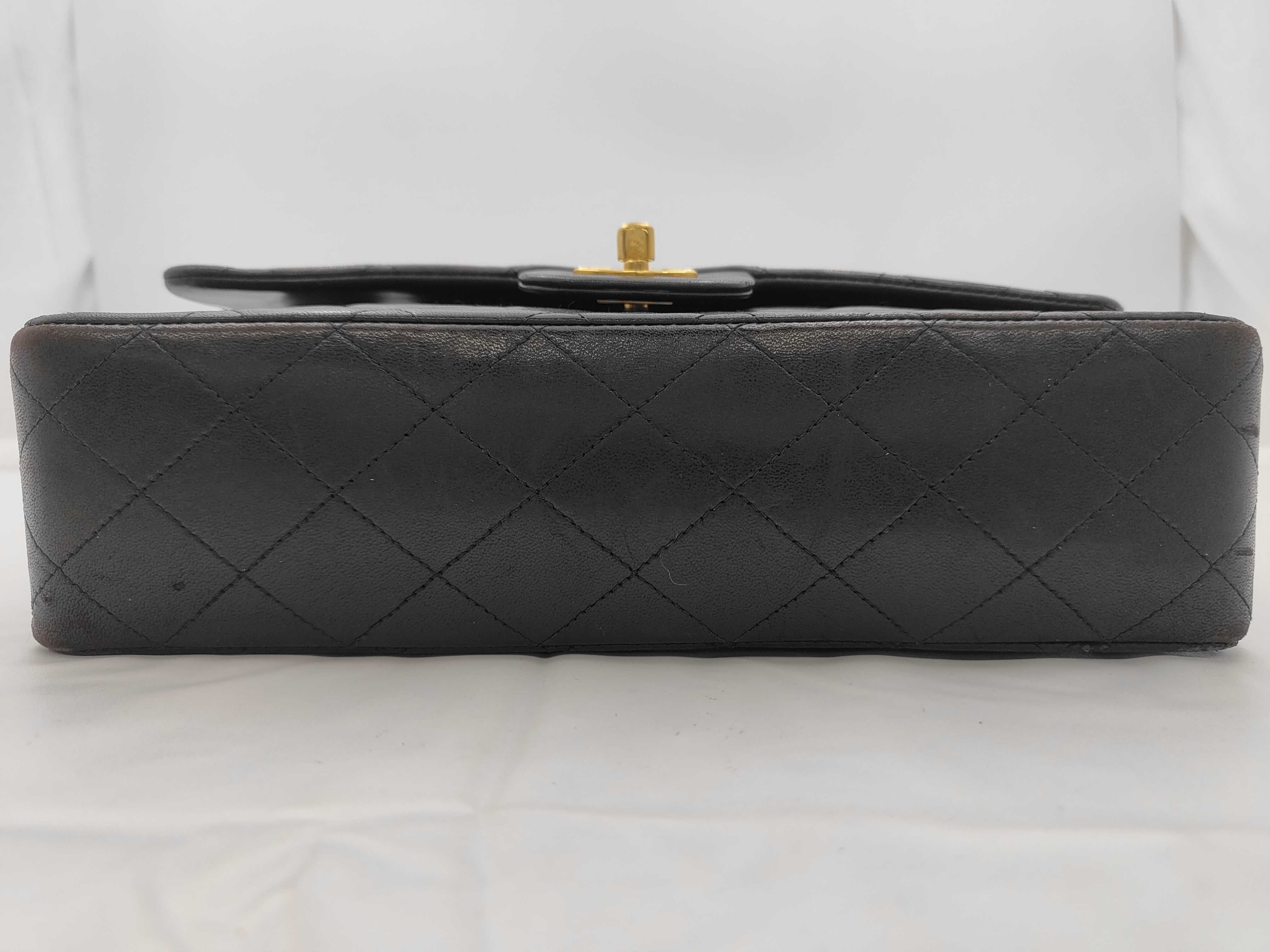 Matelassé 25, Series 4 Shoulder Bag — view 7