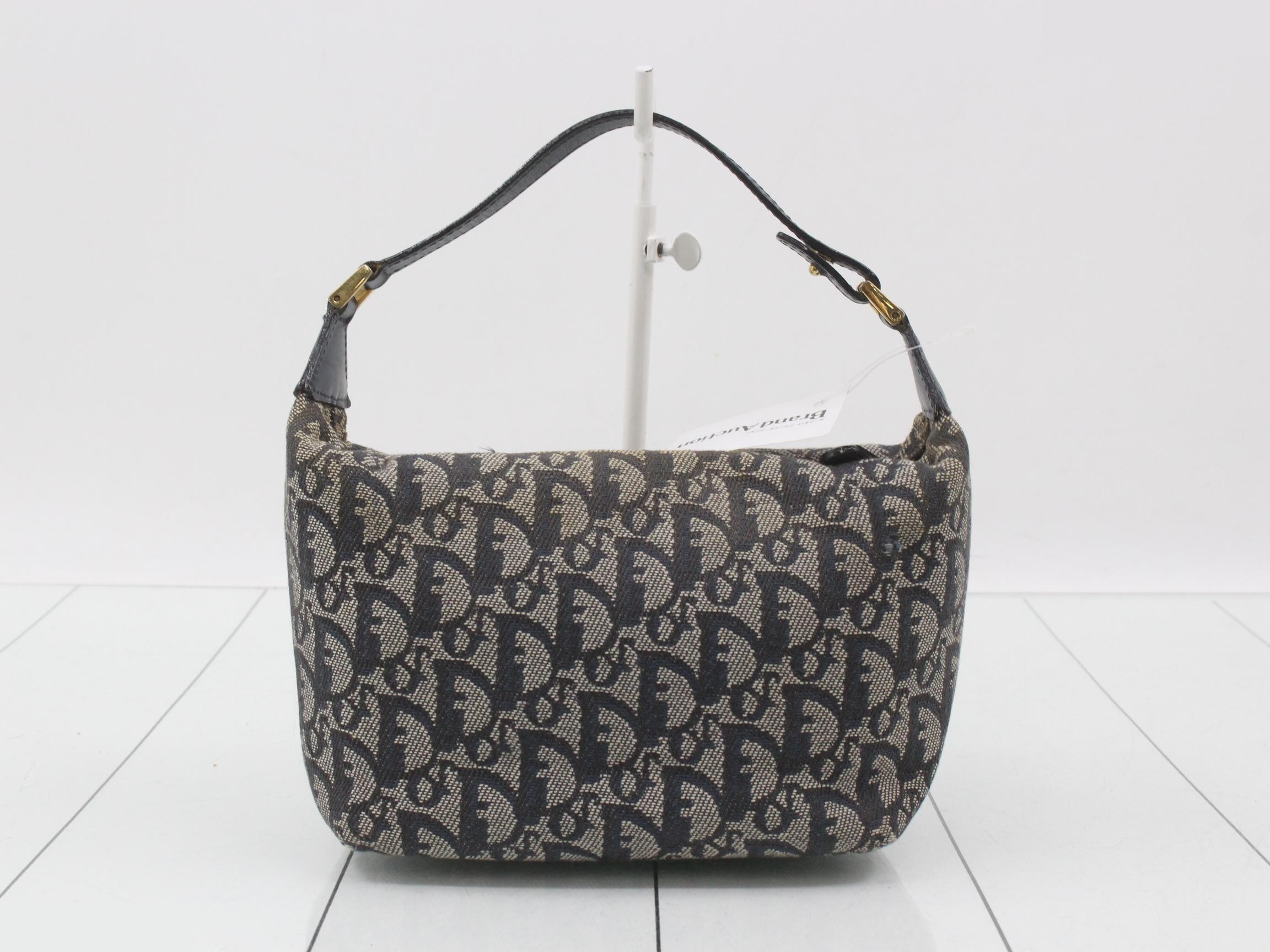 Trotter Vanity Pouch — view 2