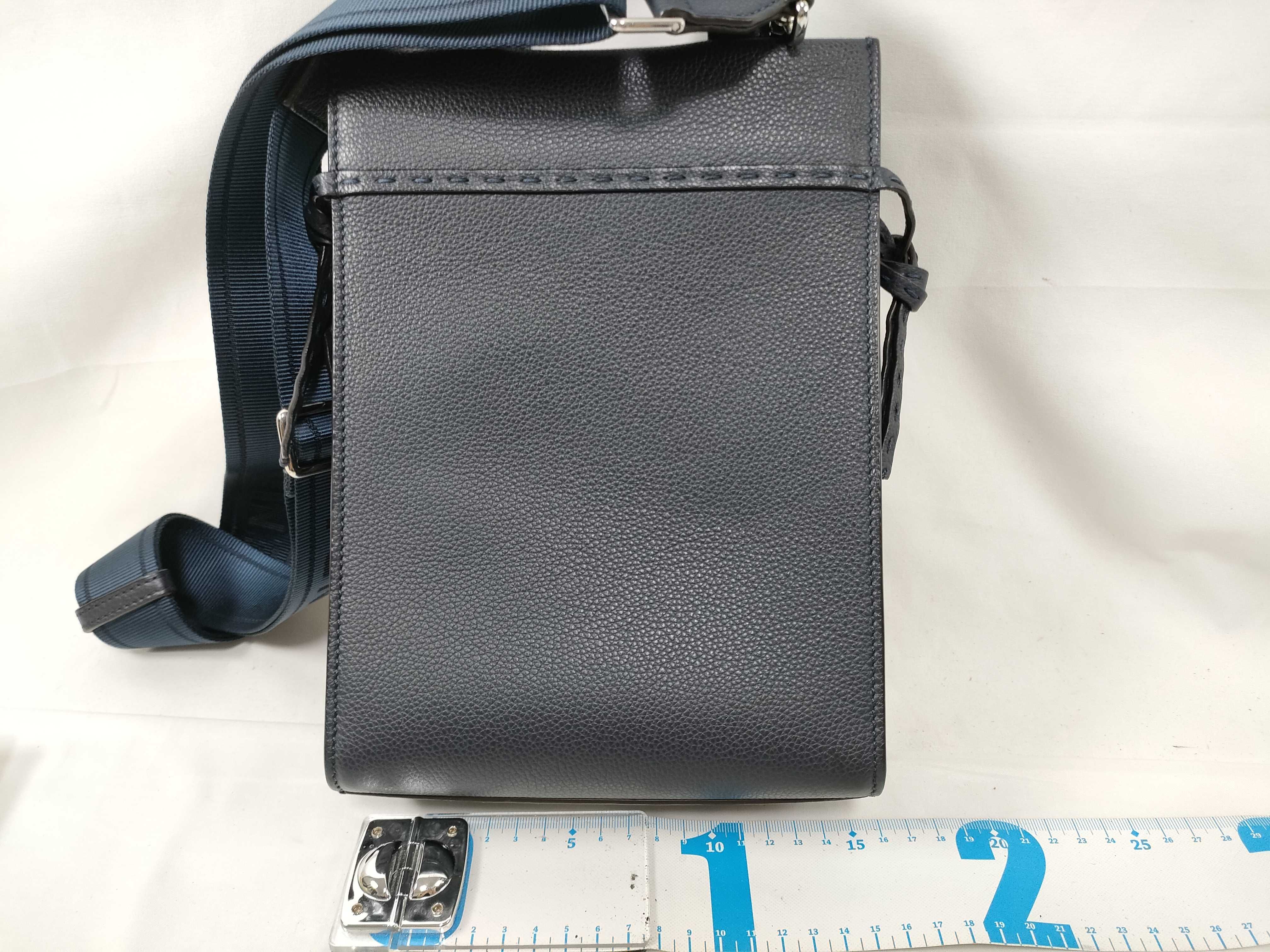 Roma GOTO Shoulder Bag (Go To Handbag) — view 2