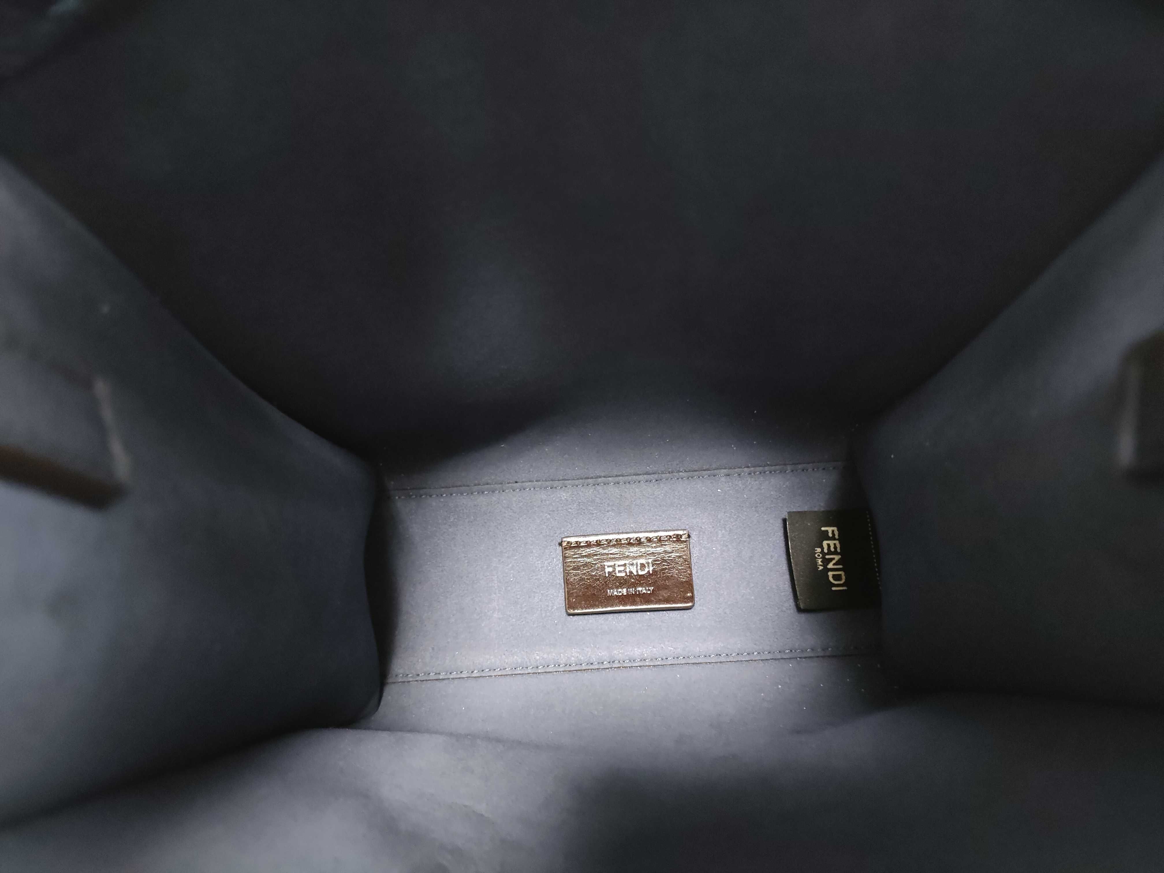 Roma GOTO Shoulder Bag (Go To Handbag) — view 9