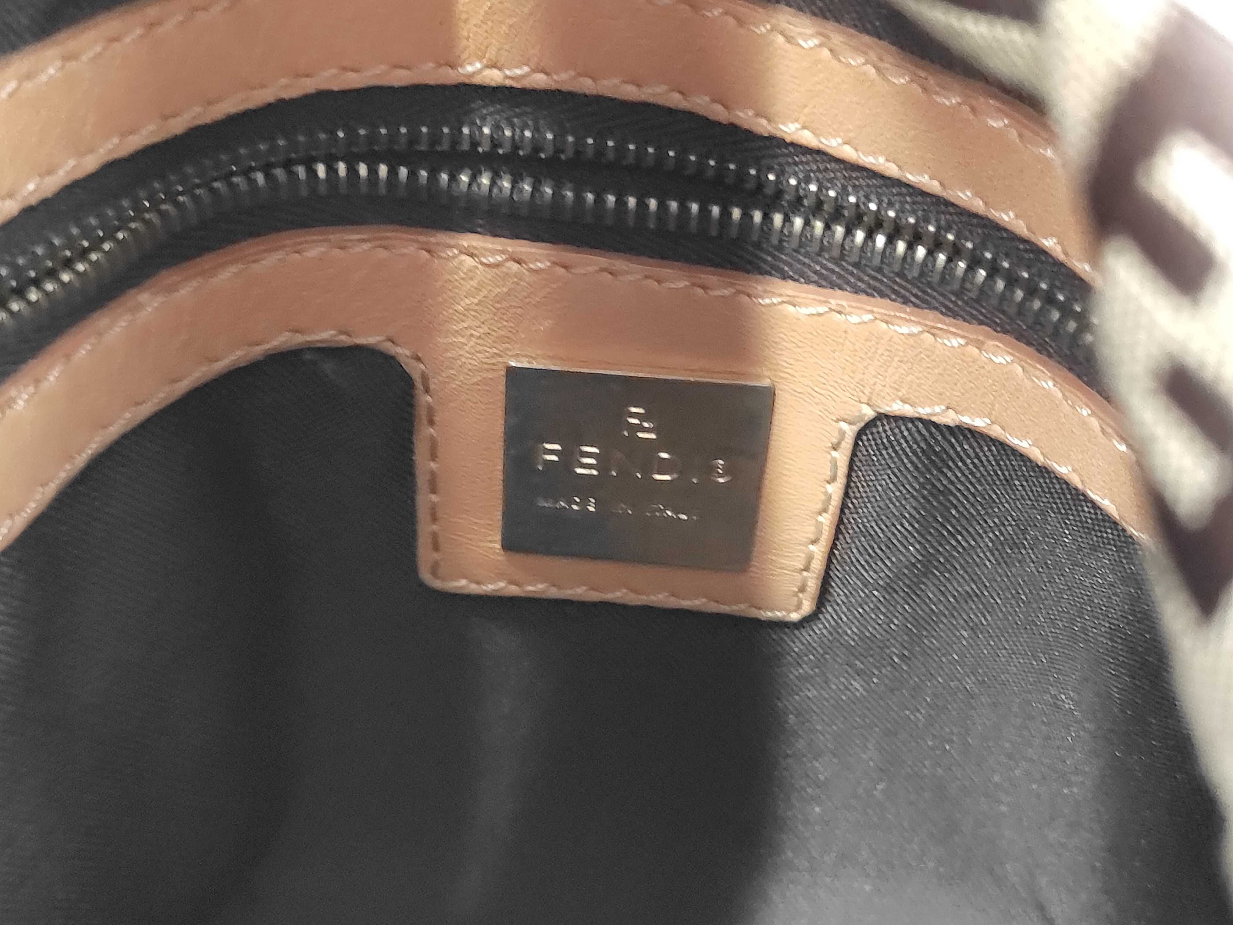 Used Zucca Mamma Baguette Bag Shoulder Bag — view 11