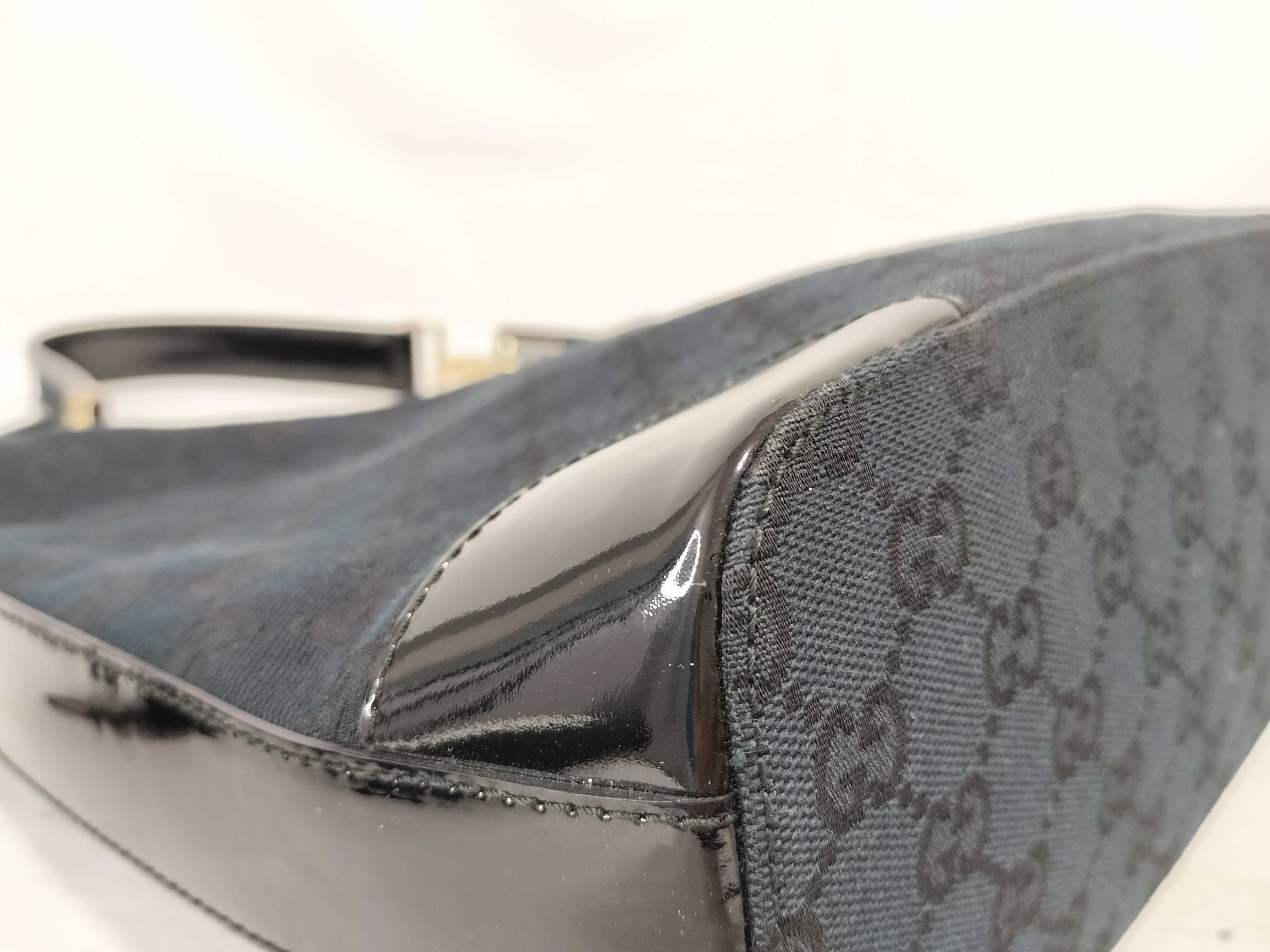 GG Canvas One-Shoulder Bag, Black, 001 4204 — view 7