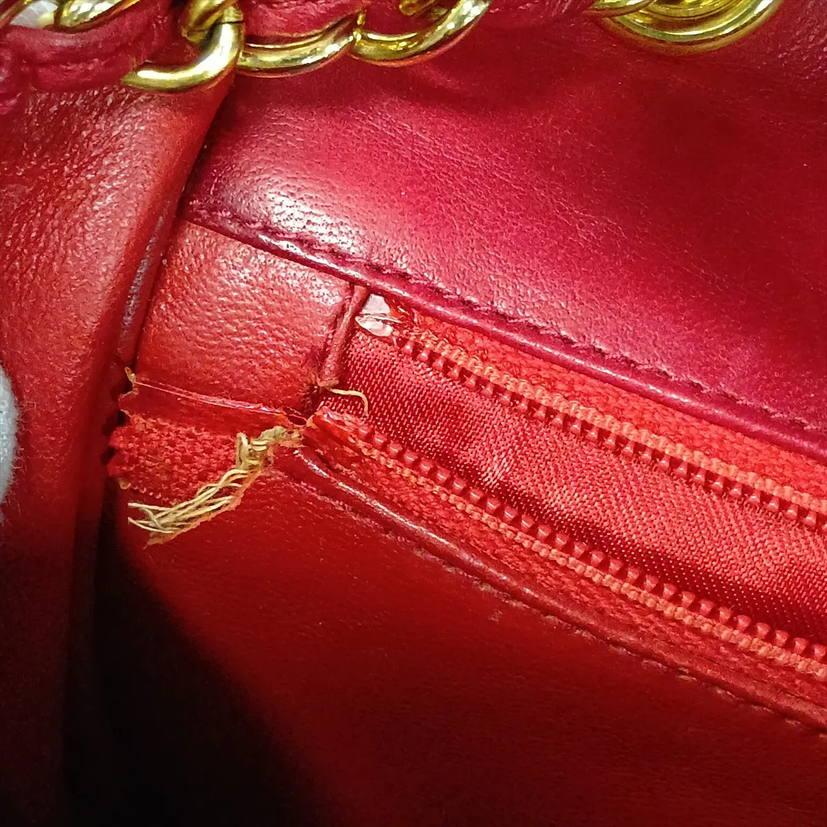 Matelassé Lambskin Chain Shoulder Bag, Red with Gold Hardware, Item No. 10686390 — view 11