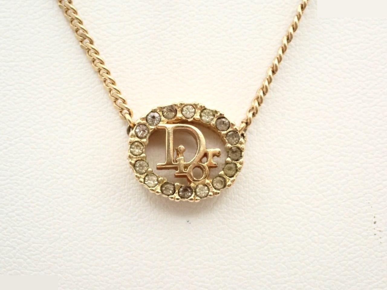 Other lines: Precious metals, necklaces, circle, logo, rhinestones