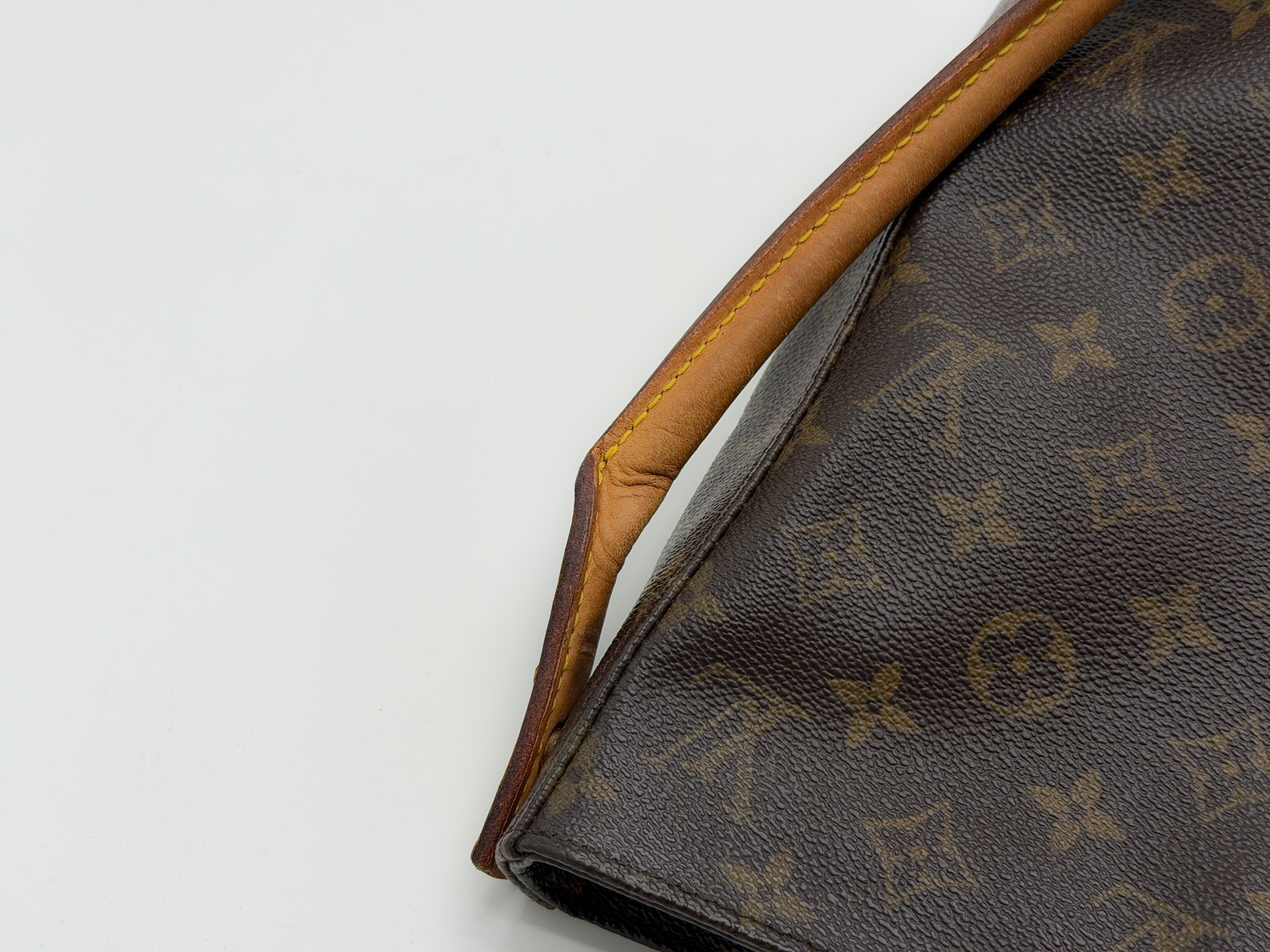Monogram M51145 Looping GM MI0040 Shoulder Bag — view 7