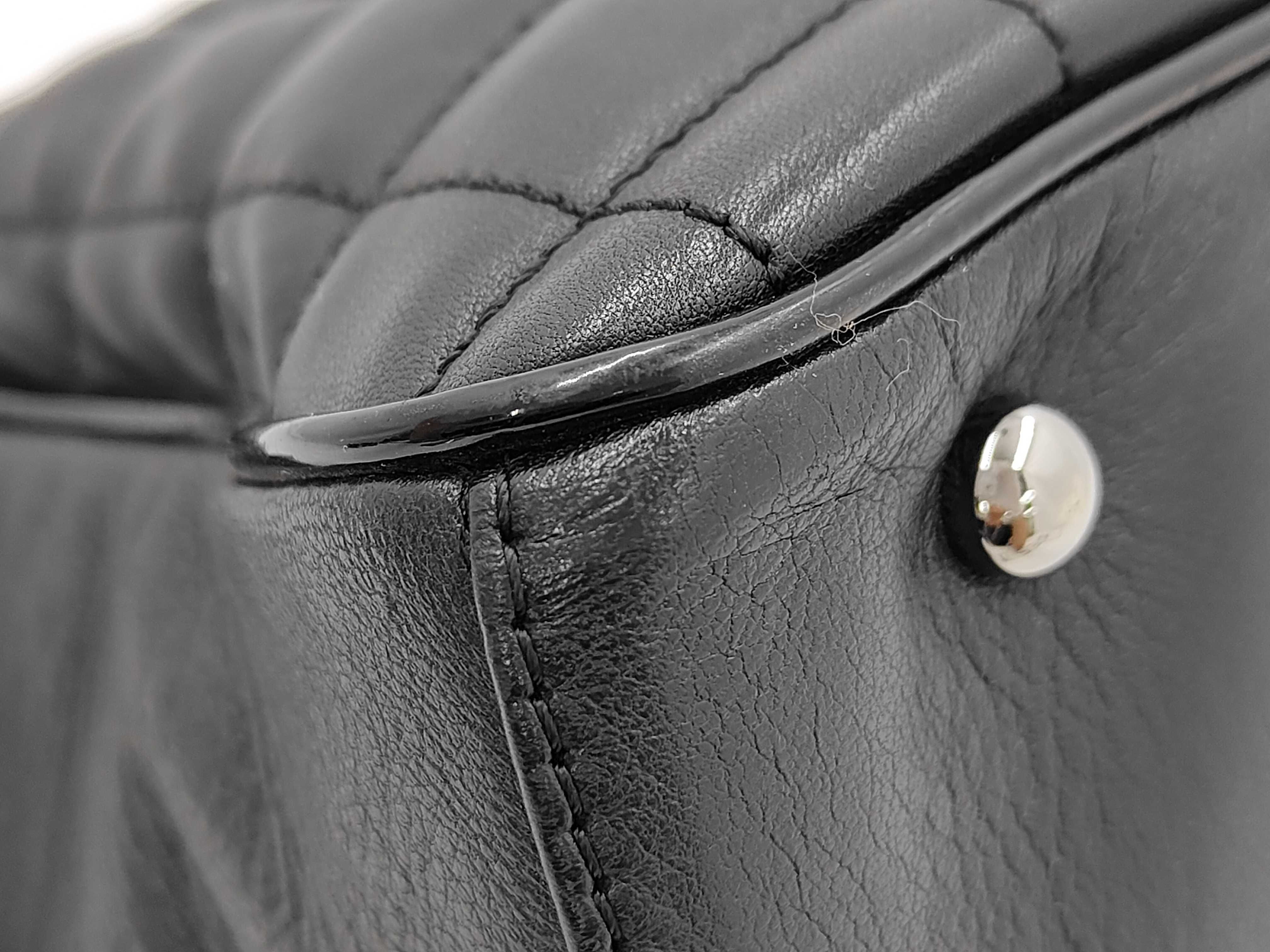 Coco Mark Camellia No. 5 Shoulder Bag (with serial card, item number 10947261) — view 4