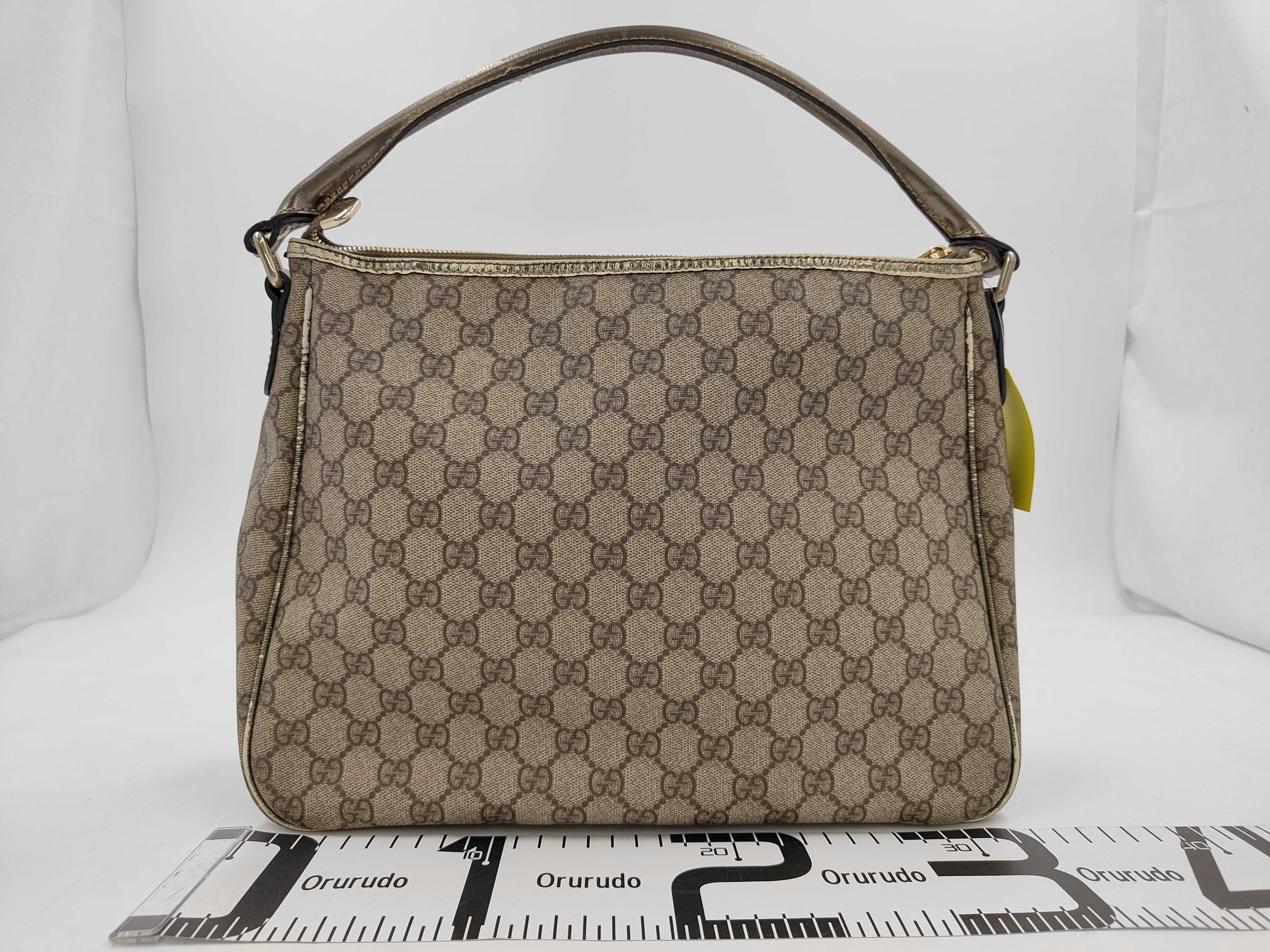 GG Supreme GG Plus Shoulder Bag — view 2