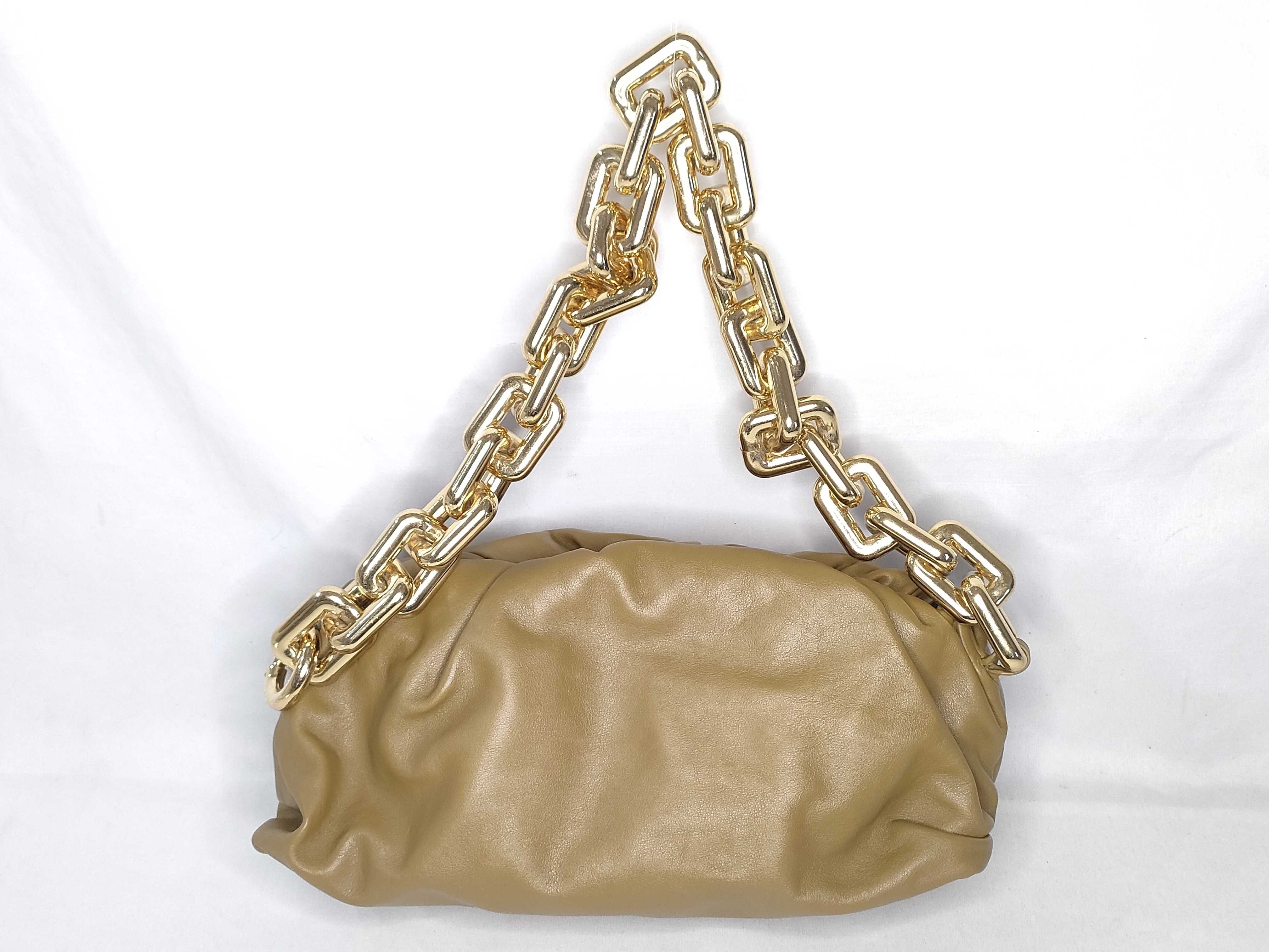 Chain Shoulder Bag