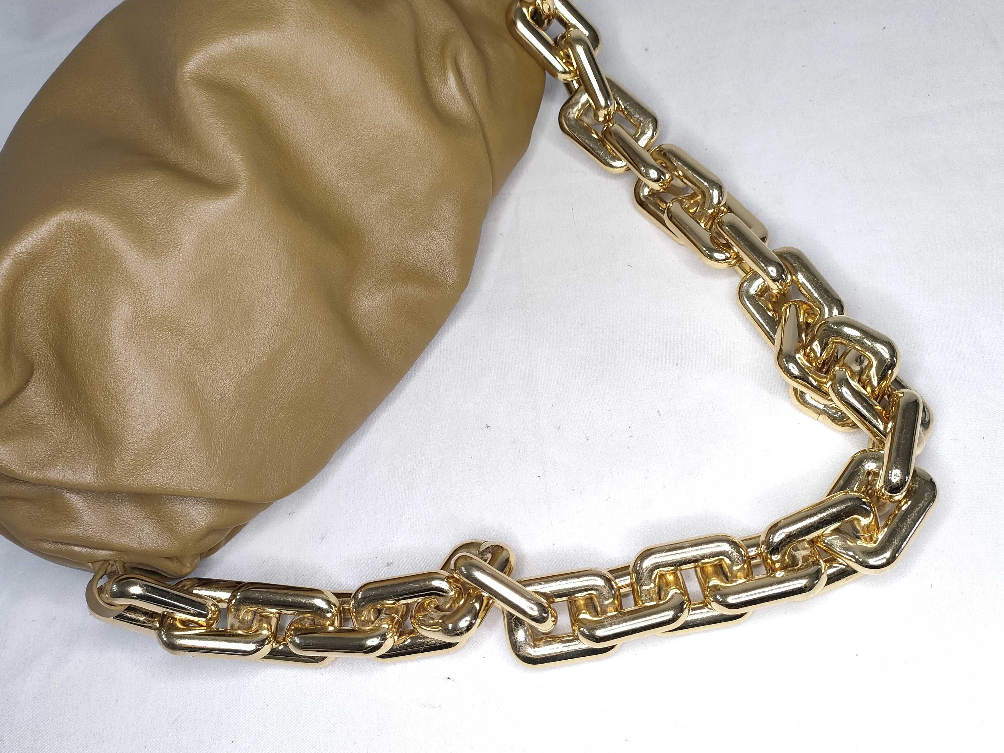 Chain Shoulder Bag — view 3