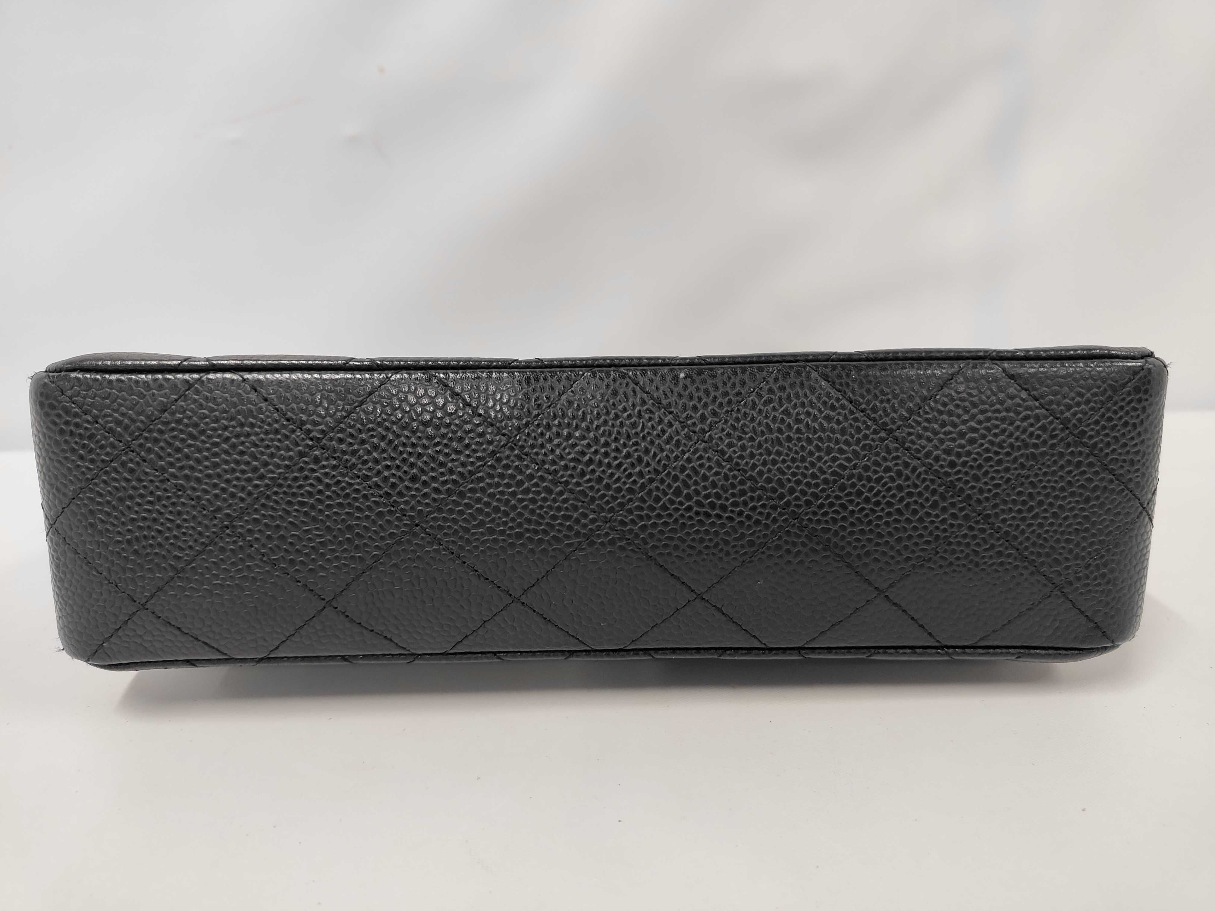 W-Flap 23 Chain Shoulder Bag, Matelassé Caviar Leather, Black, SS Shoulder Bag — view 3