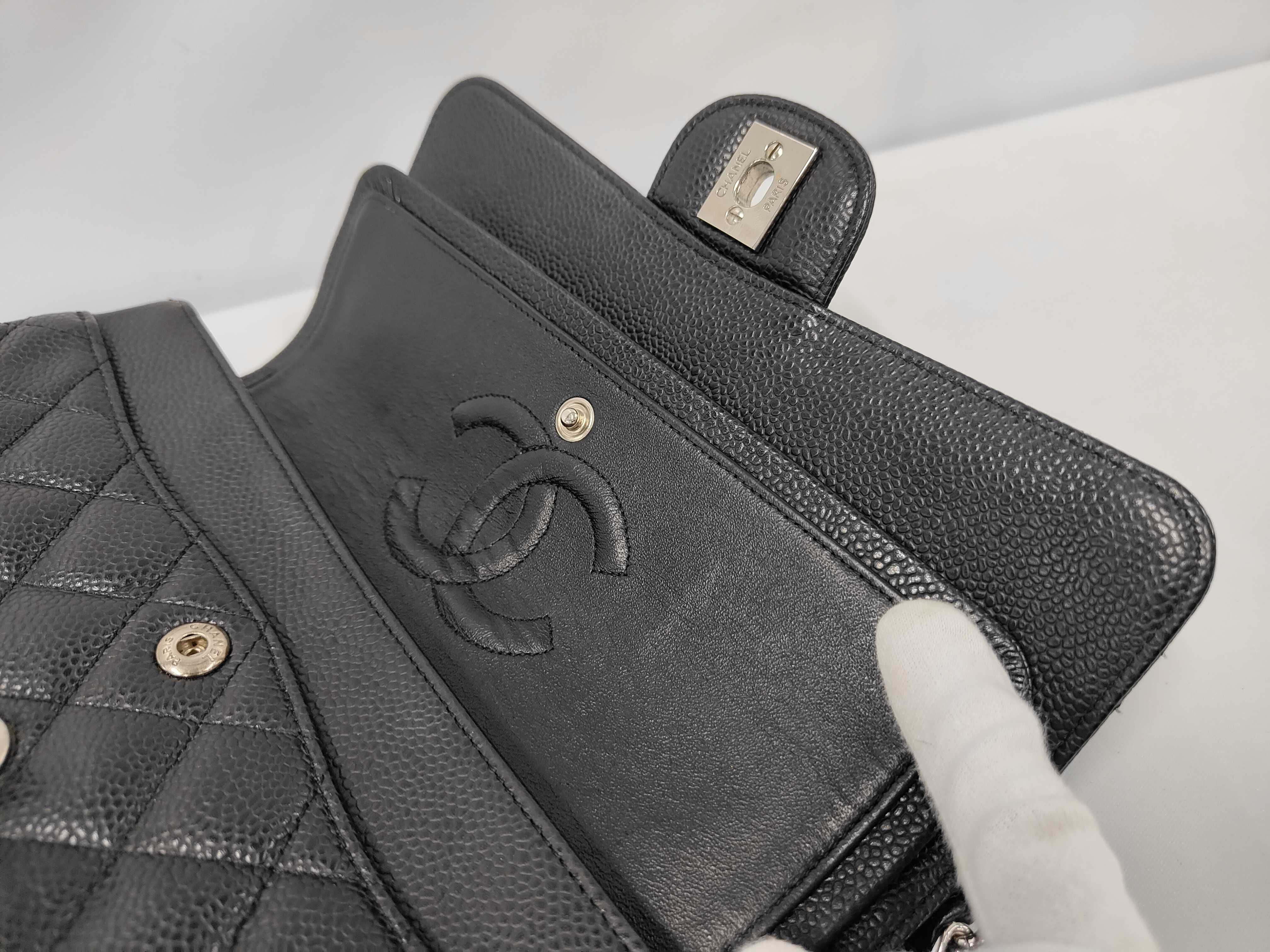 W-Flap 23 Chain Shoulder Bag, Matelassé Caviar Leather, Black, SS Shoulder Bag — view 7