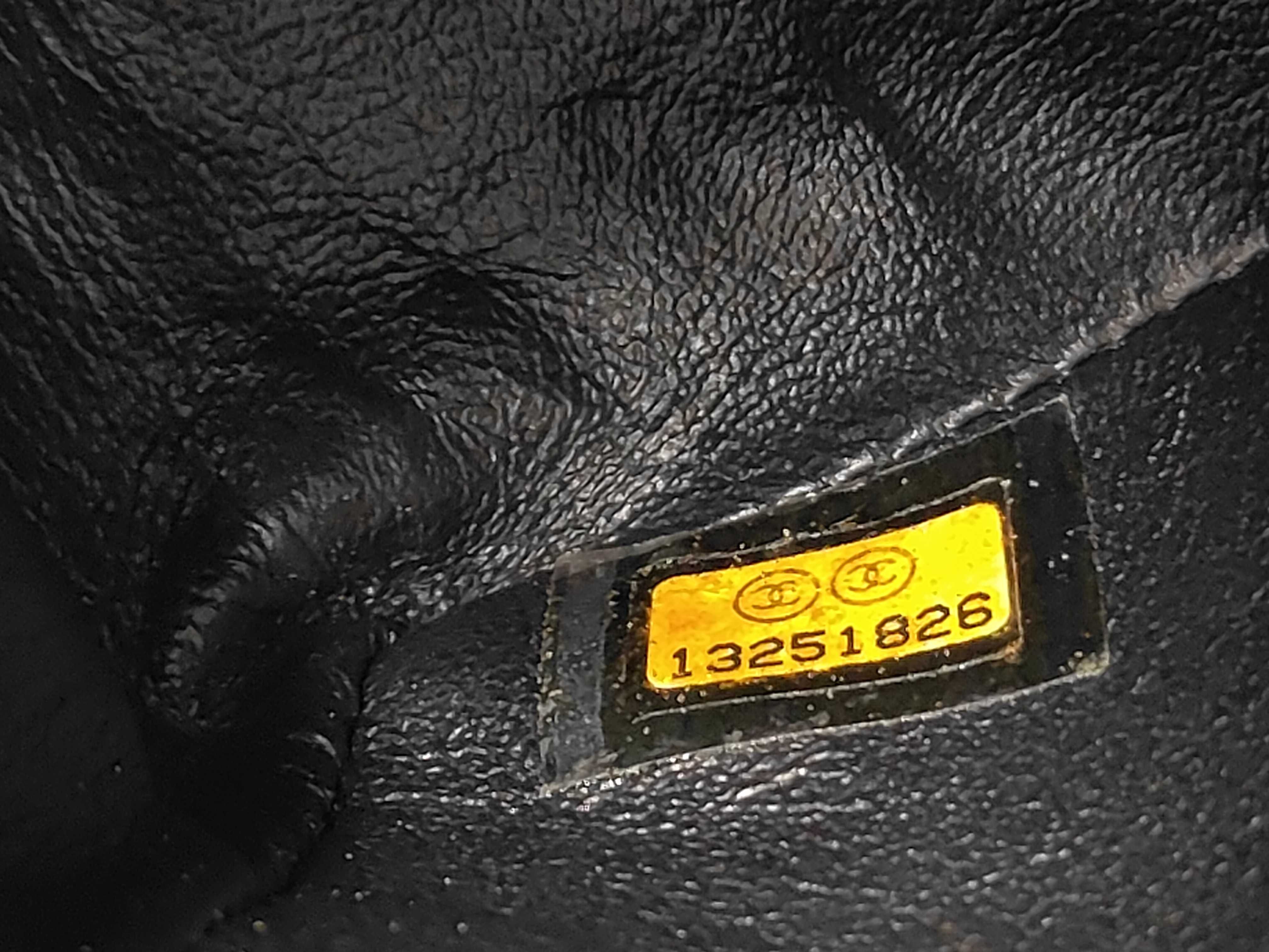 W-Flap 23 Chain Shoulder Bag, Matelassé Caviar Leather, Black, SS Shoulder Bag — view 10