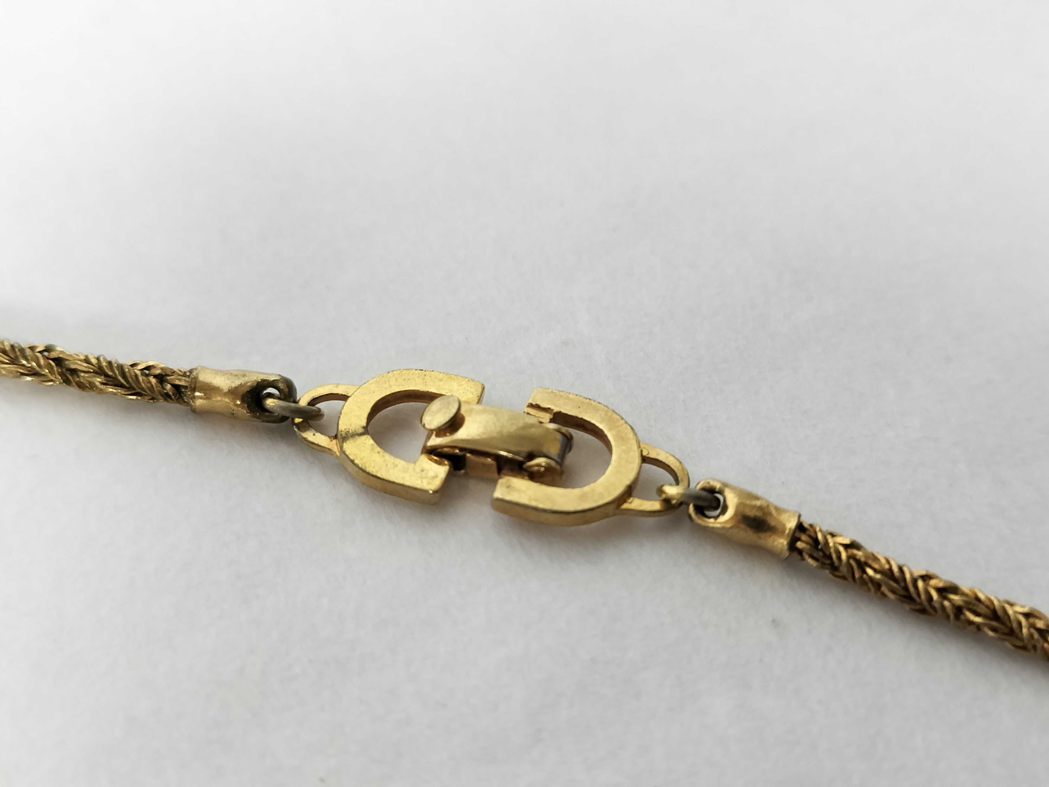 necklace — view 4