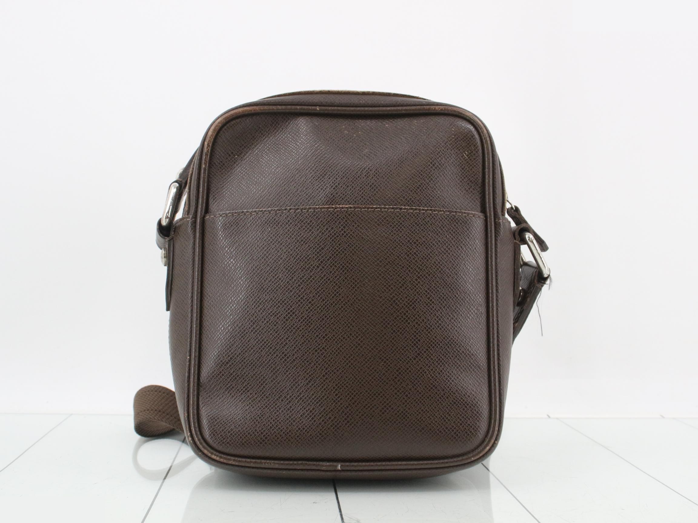Taiga Dimitri Grizzly Shoulder Bag — view 2