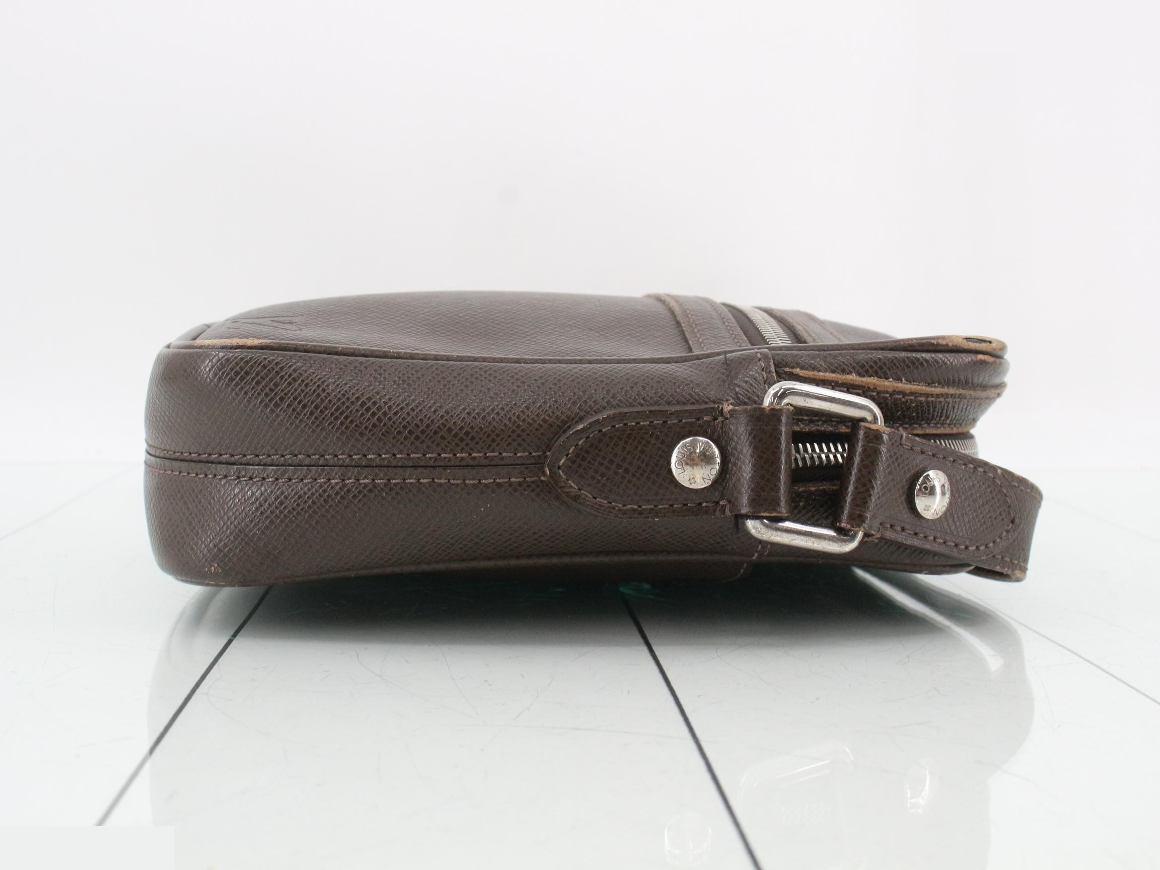 Taiga Dimitri Grizzly Shoulder Bag — view 3