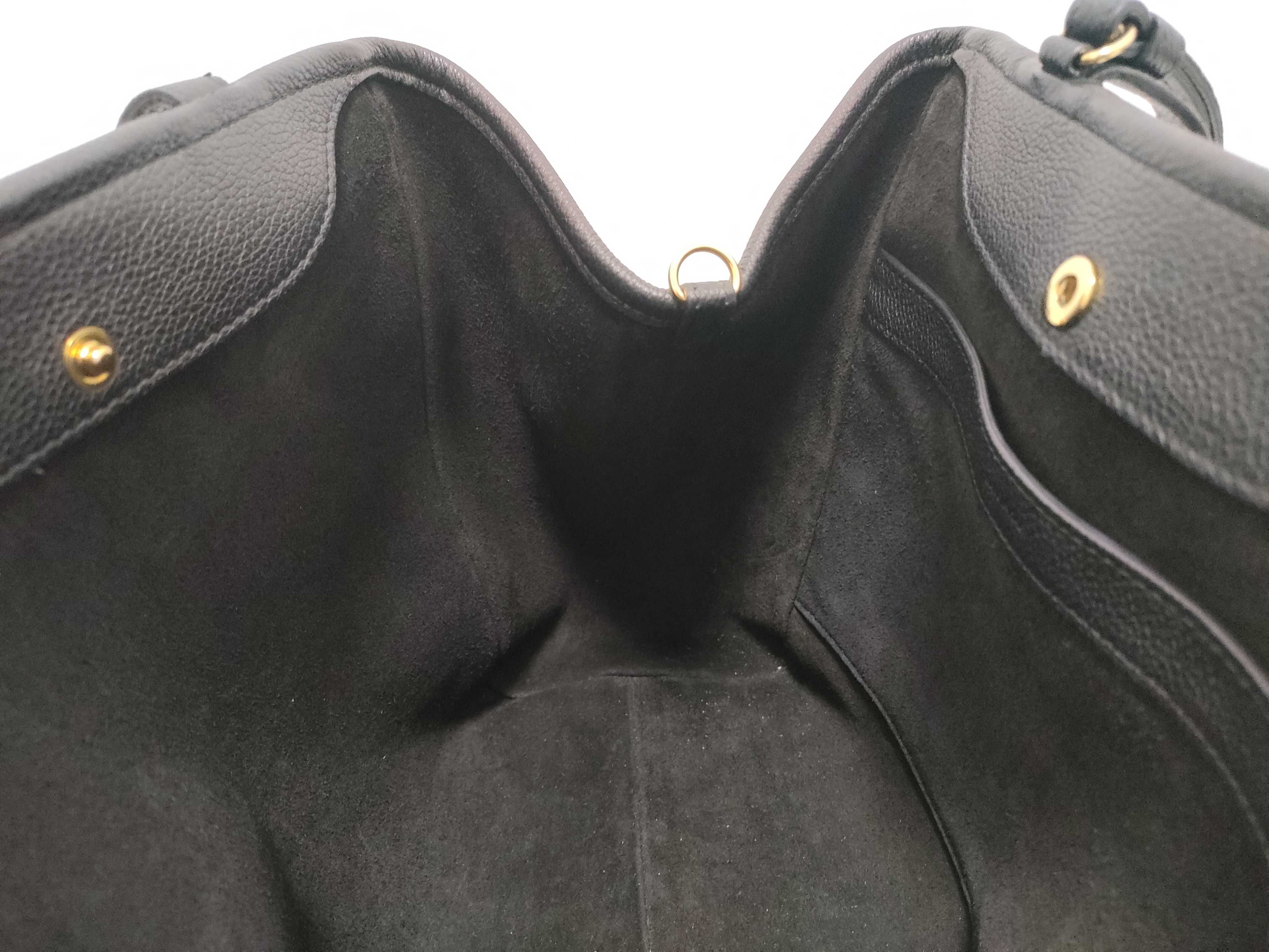 Small Fold Cabas Leather 2-Way Handbag, Black Tote Bag — view 9