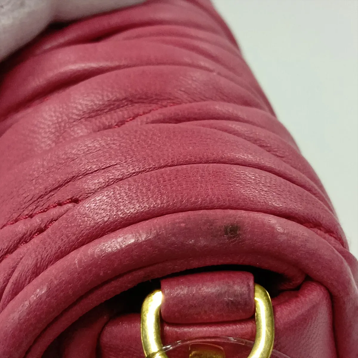 Matelassé Leather Shoulder Bag Pink — view 12