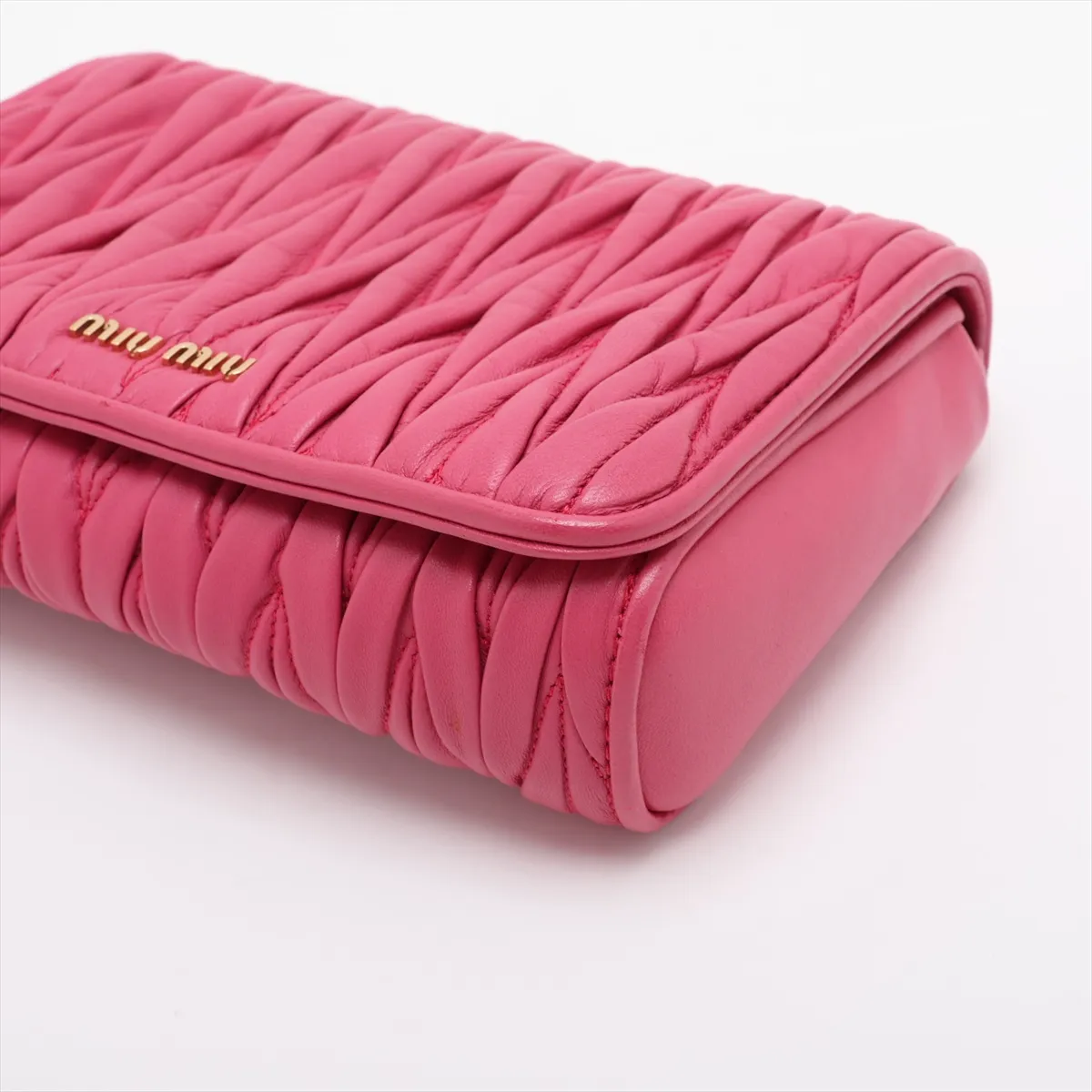 Matelassé Leather Shoulder Bag Pink — view 3