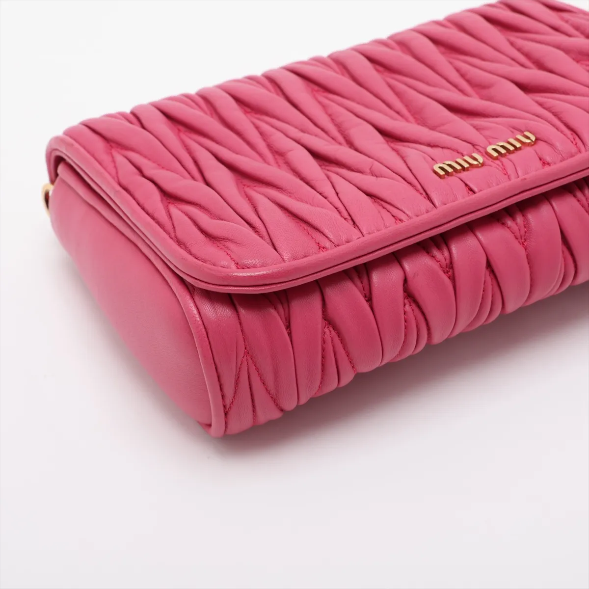 Matelassé Leather Shoulder Bag Pink — view 4