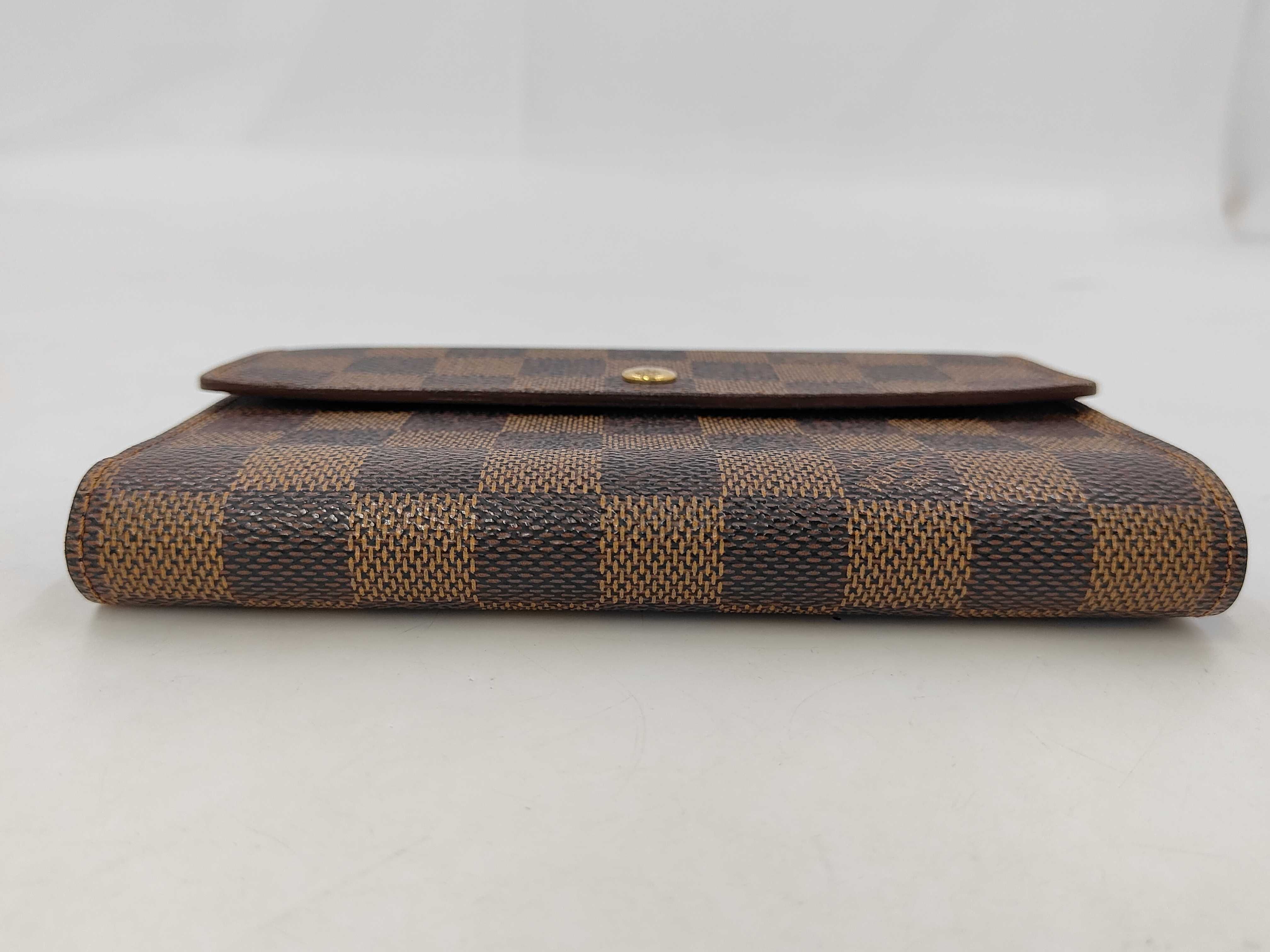 Damier Louis Vuitton Papier Wallet — view 4
