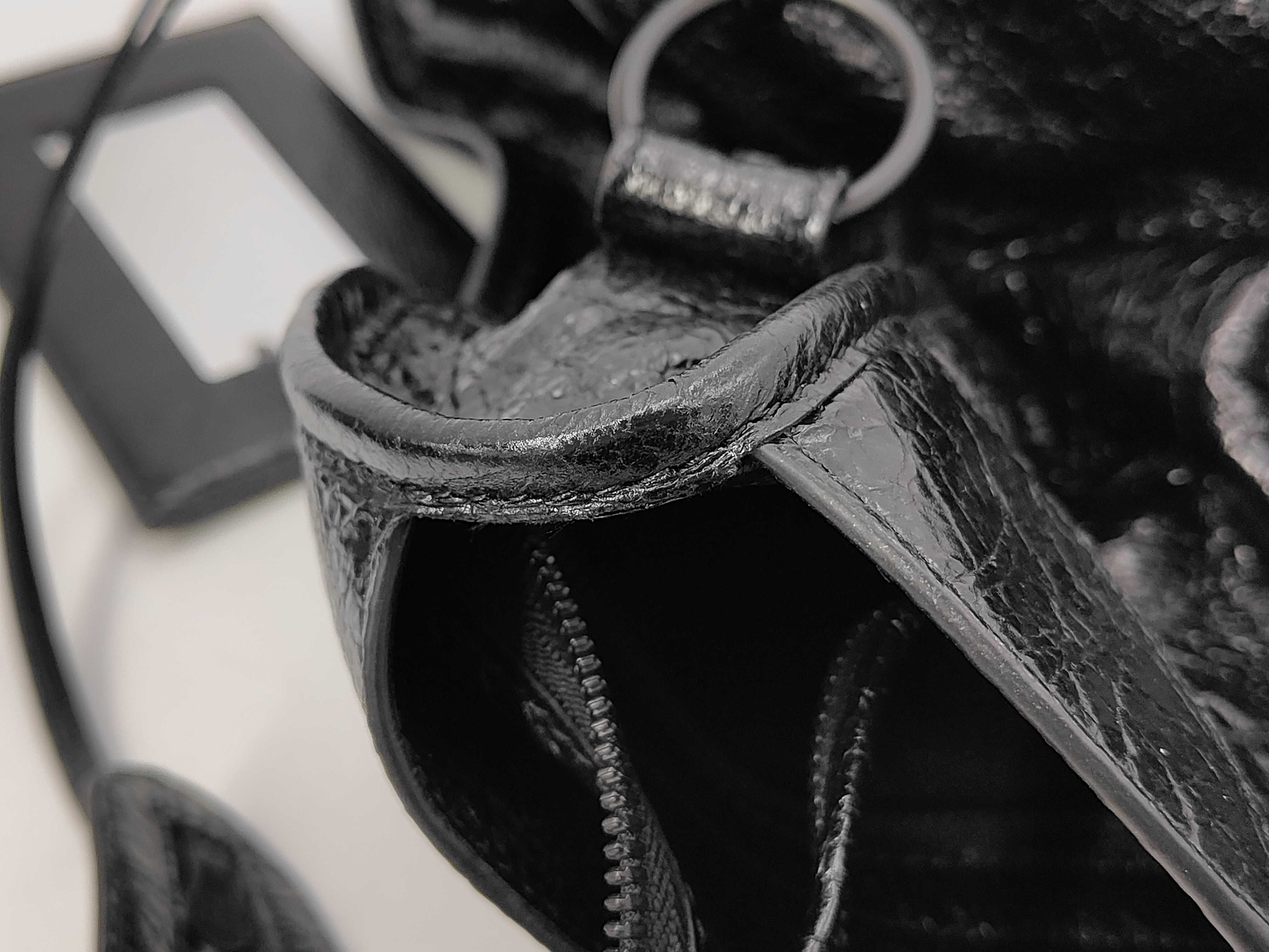 The Giant City Le City Large Black Arena Lambskin Matte Black Handbag — view 11