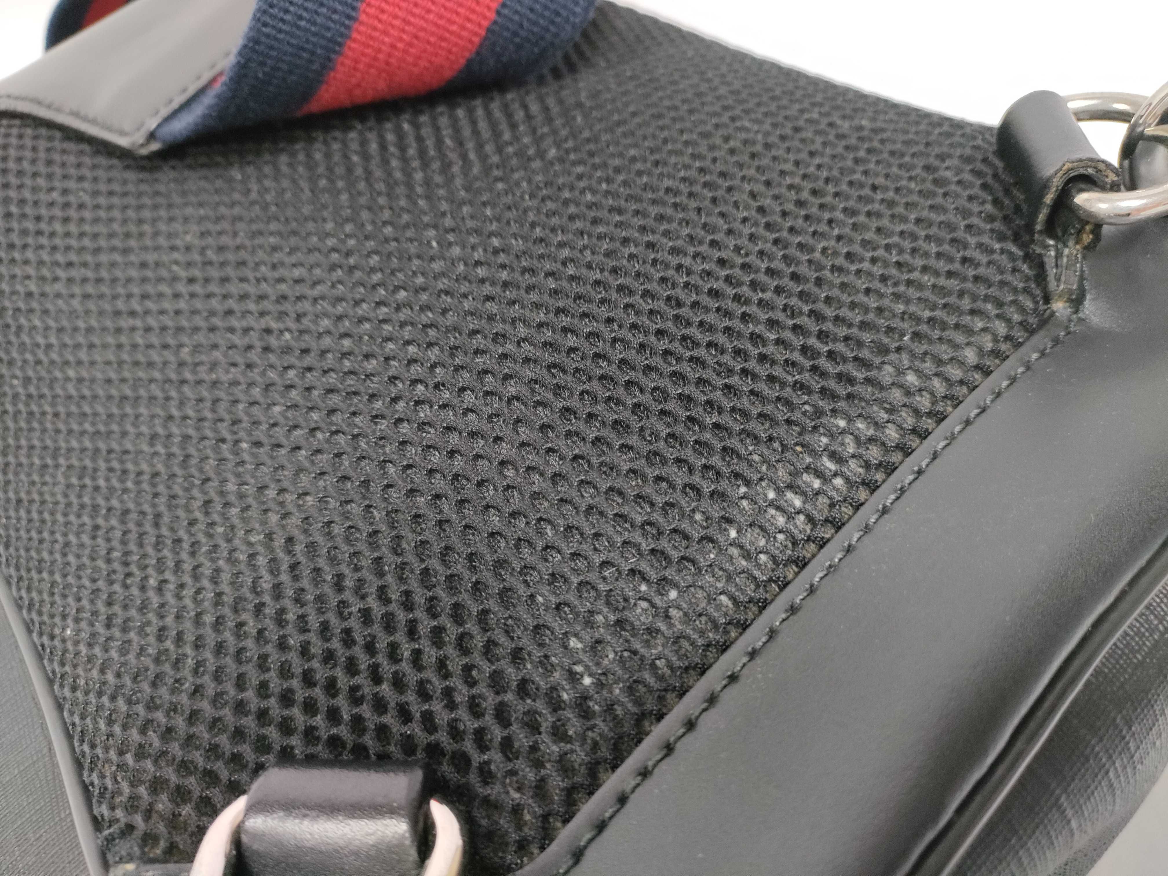 GG Supreme Body Bag 478325 Shoulder Bag — view 6