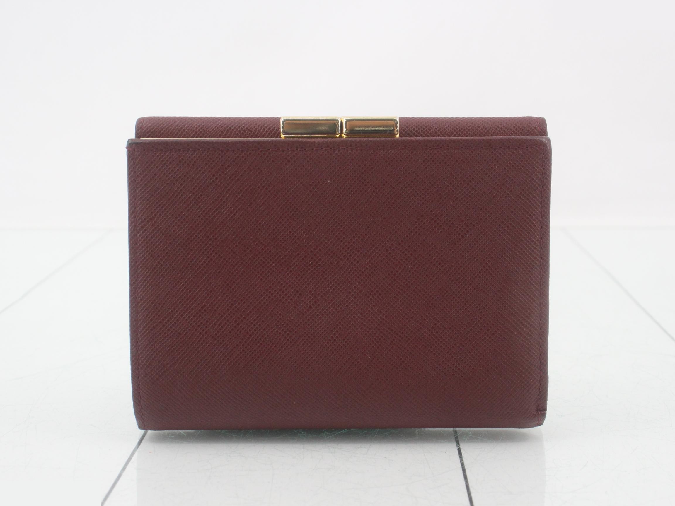 Bi-fold wallet, leather, burgundy, coin purse. — view 2
