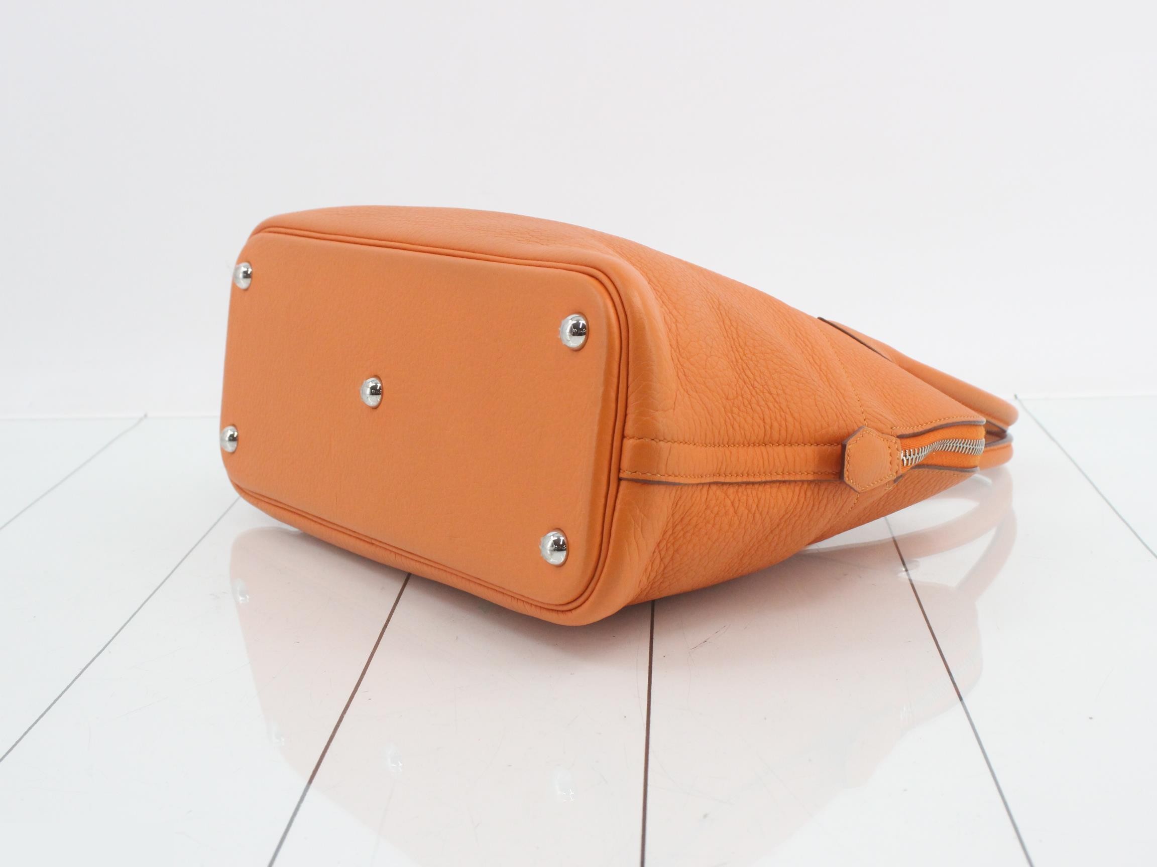 Bolide 31 2-Way Handbag, Orange, O Stamp — view 7